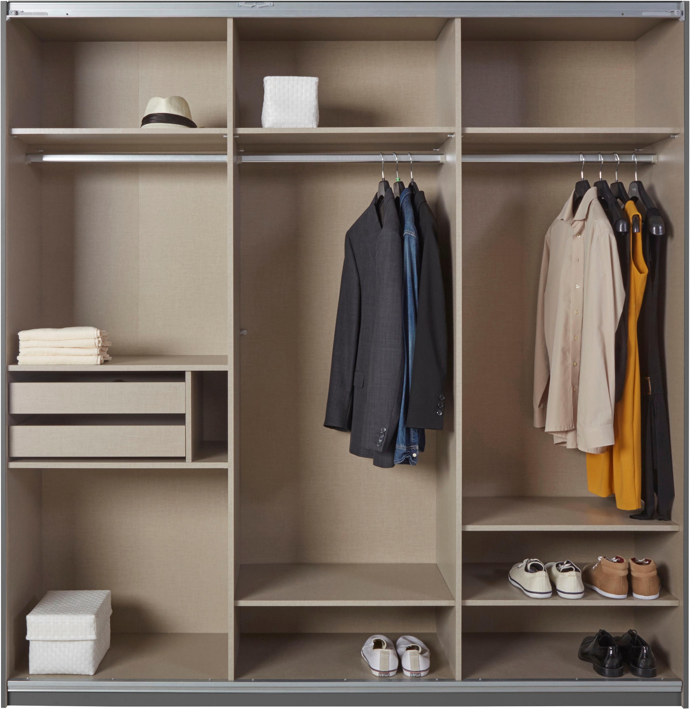 rauch Schwebetürenschrank »Kleiderschrank Schrank Garderobe Wäscheschrank BESTSELLER KEPAN«, inkl. Schubladen-Einsatz und extra Einlegeböden MADE IN GERMANY
