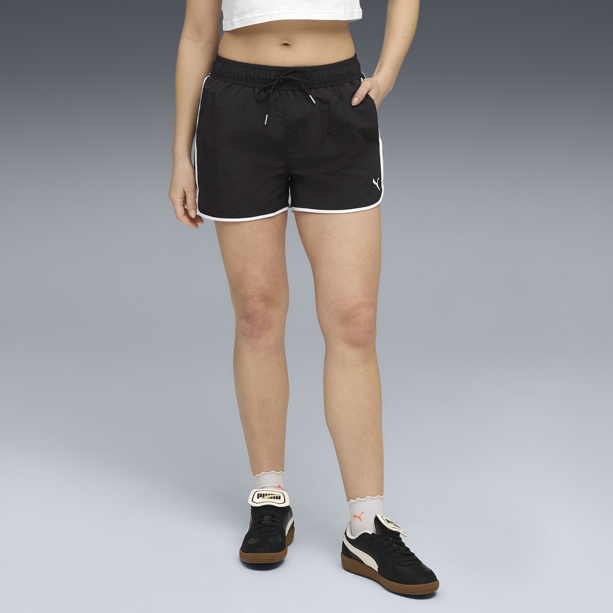 PUMA Shorts »Wardrobe Essentials Woven 3" Shorts Damen«
