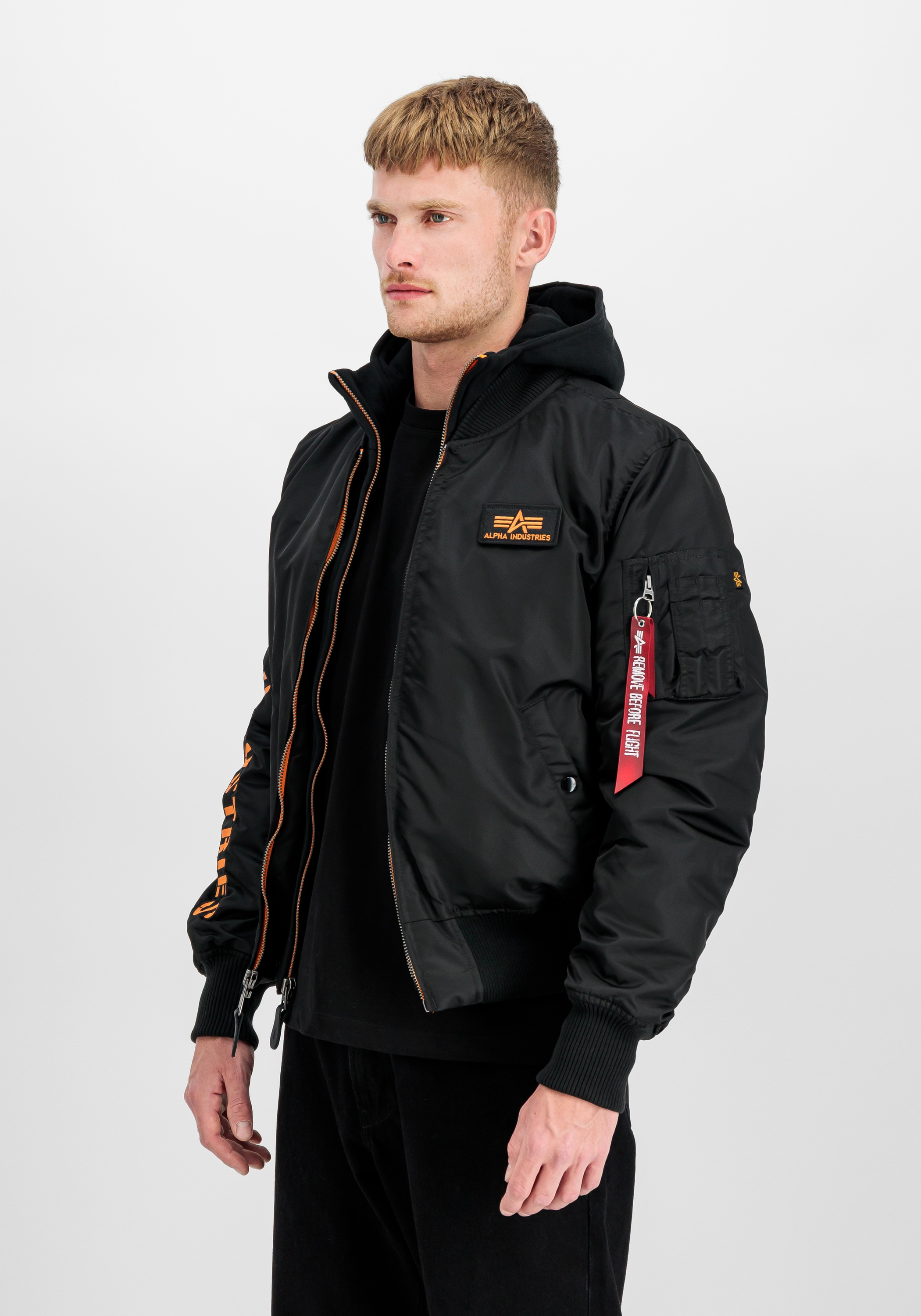 Alpha Industries Bomberjacke »MA-1 D-Tec Sleeve Embroidery Bomberjacke«