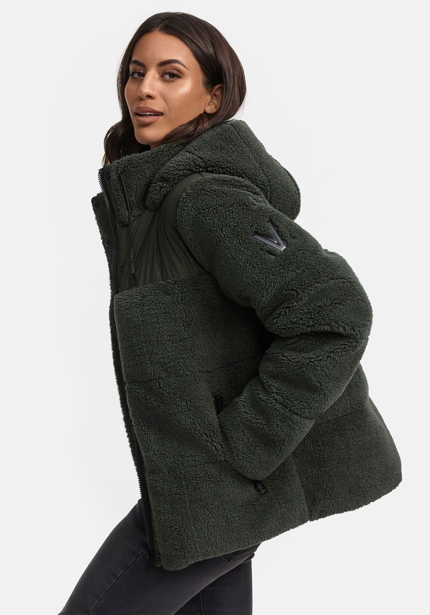 Marikoo Winterjacke »Kaguraa«, warme Teddyfell Sherpa Jacke