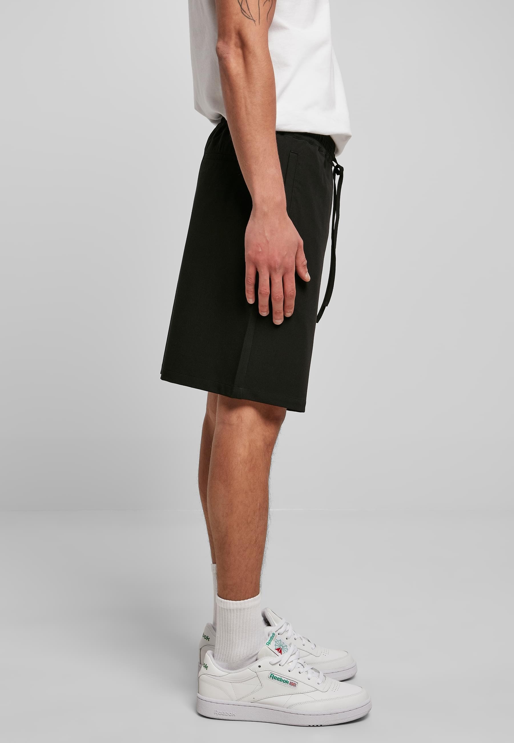 URBAN CLASSICS Stoffhose »Urban Classics Herren Comfort Shorts«, (1 tlg.)