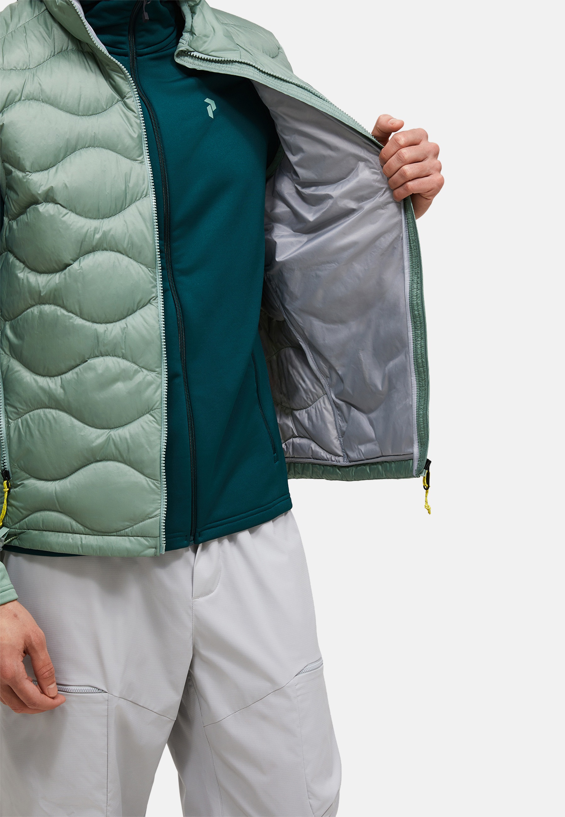 Peak Performance Daunenweste »M Helium Utility Down Vest« mit dezenten Farbdetails