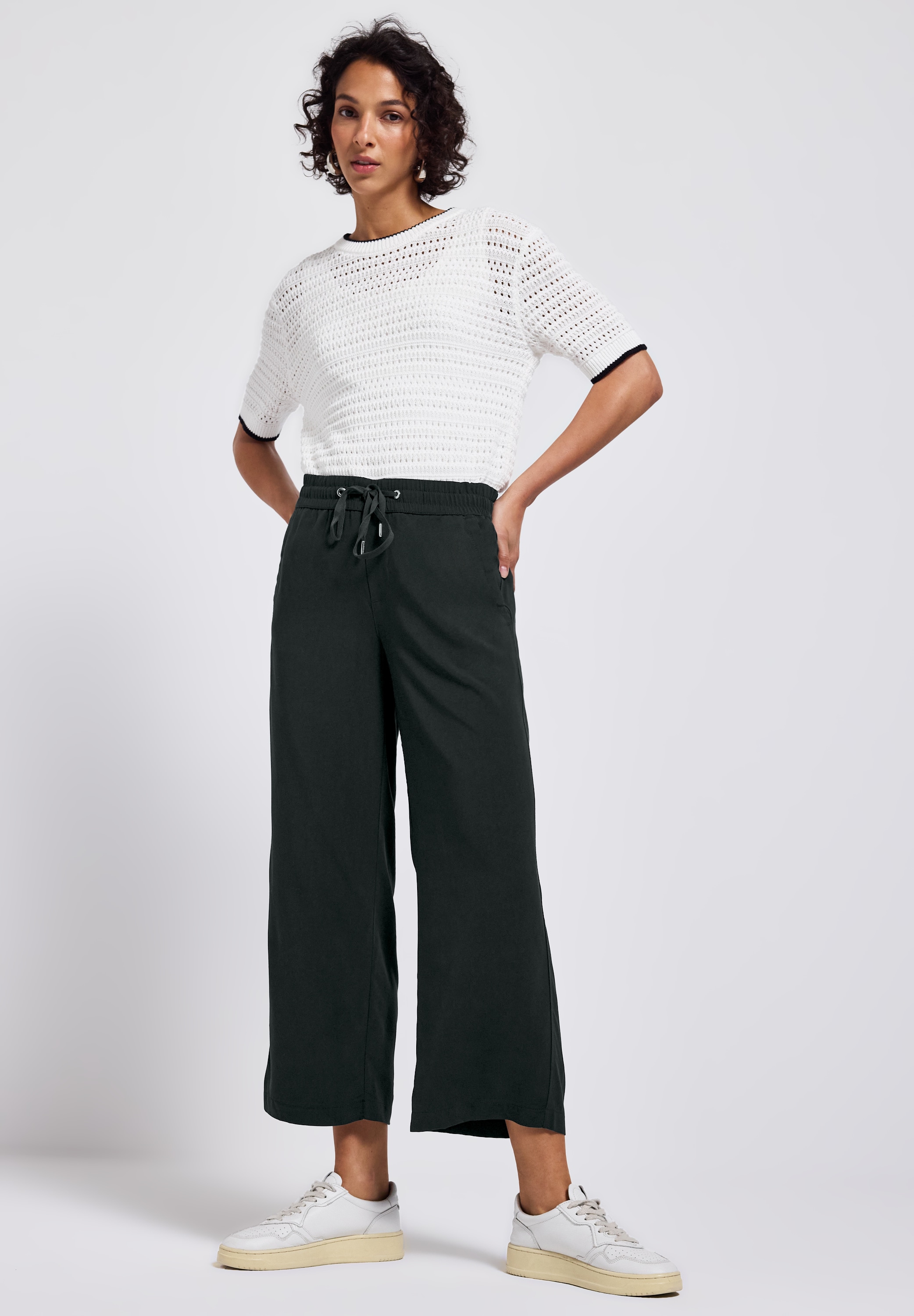 STREET ONE Stoffhose »Style Emee«, mit elastischem Bund mit Tunnelzug