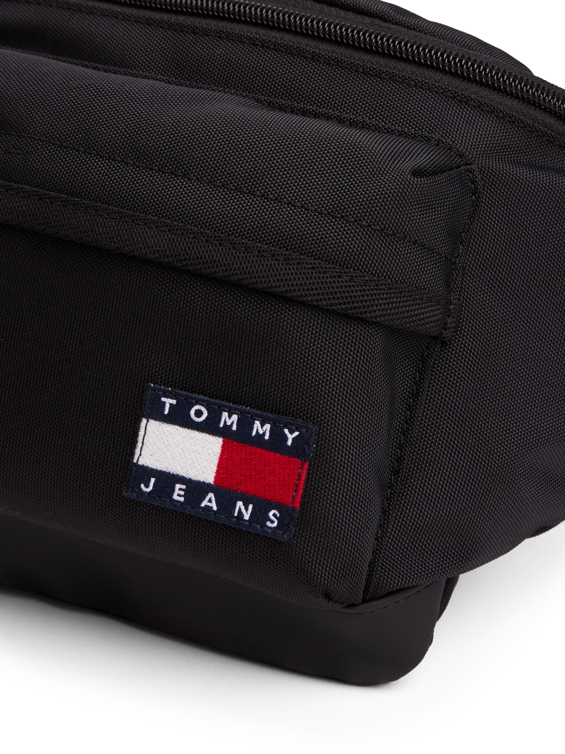 Tommy Jeans Bauchtasche »TJM ESS DAILY BUMBAG«, Me Crossbody, Minibag mit zwei Reißverschlusstaschen