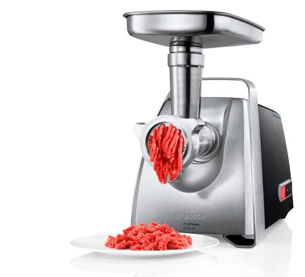 BOSCH Fleischwolf »ProPower MFW68660, Rücklauf, Durchlaufschnitzler«, 800 W, 3 Lochscheiben Edelst. (3/4,8/8mm), Fruchtpressen-/Wurst-/Kebbeaufsatz