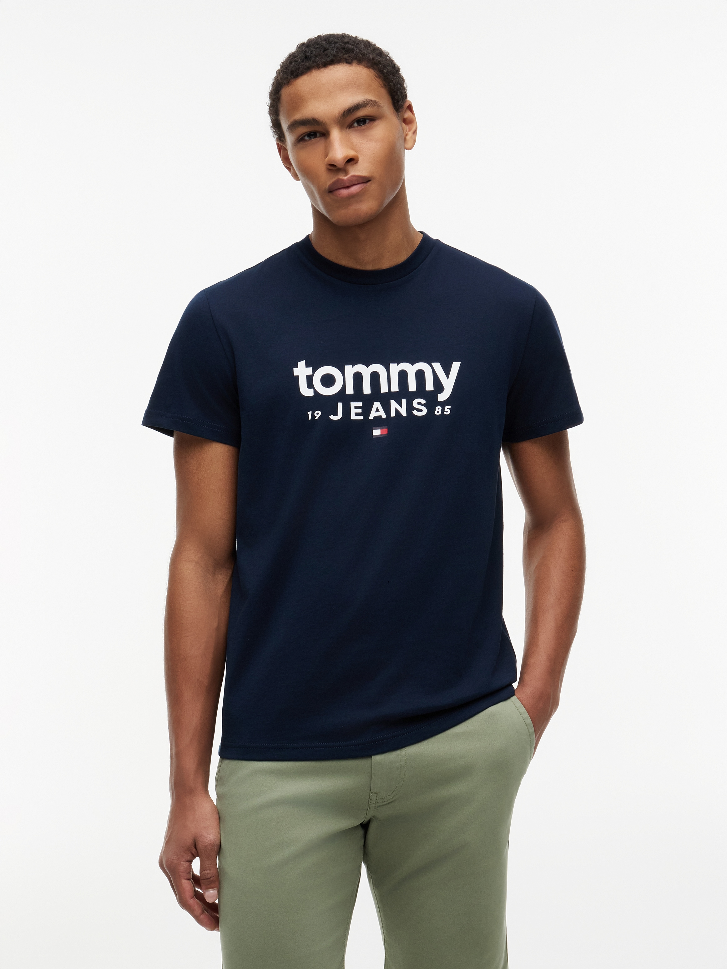 Tommy Jeans "TJM SLIM GRAPHIC"
