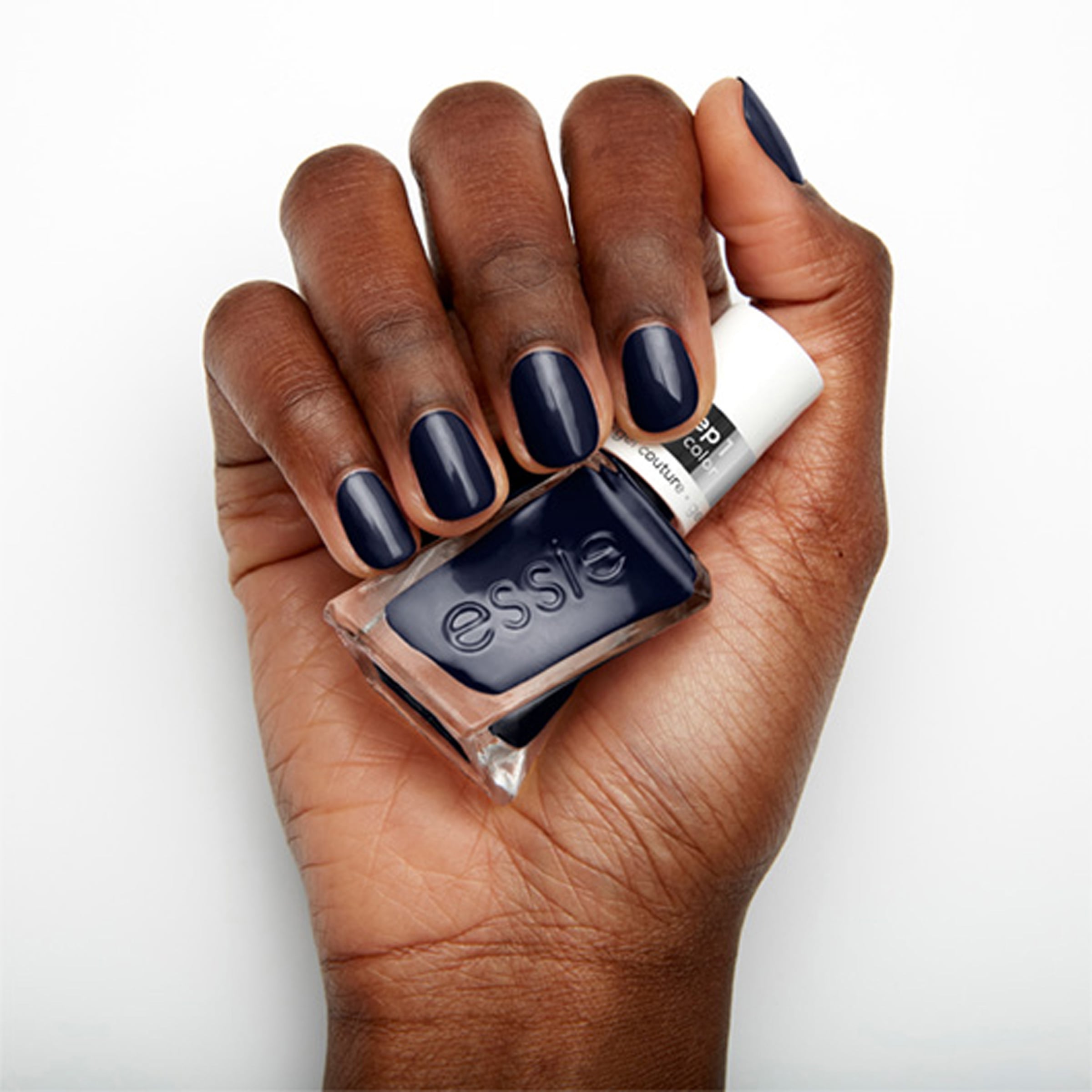 essie Nagellack »Essie Nagellack gel couture«, mit natürlichen Inhaltsstoffen