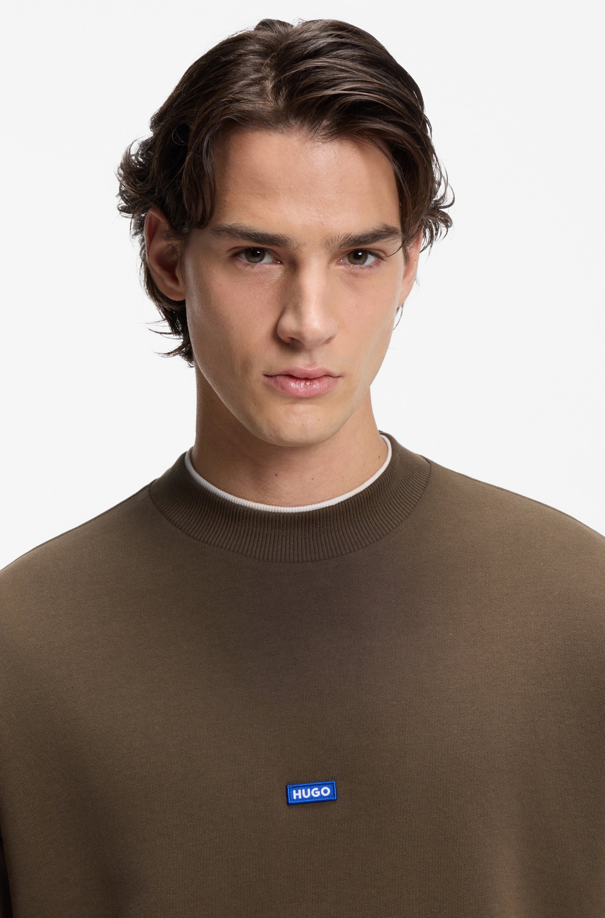 HUGO Blue Sweatshirt "Nedro", Rundhalsausschnitt, Regular Fit, Logo-Patch günstig online kaufen