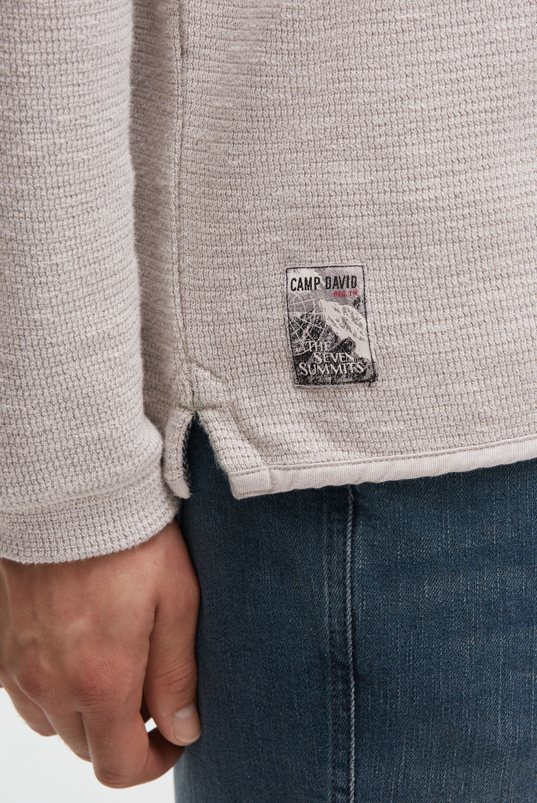 CAMP DAVID Sweater mit Stickerei über der Brusttasche