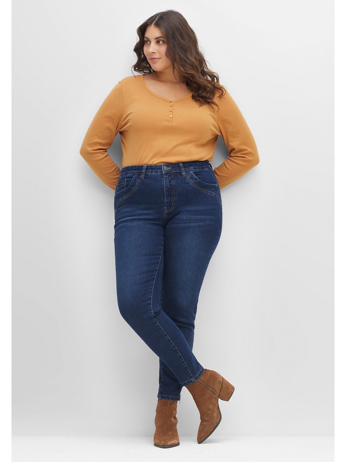 Sheego Stretch-Jeans »Große Größen«, mit kaufen Saumabschluss BAUR online | Zippern am