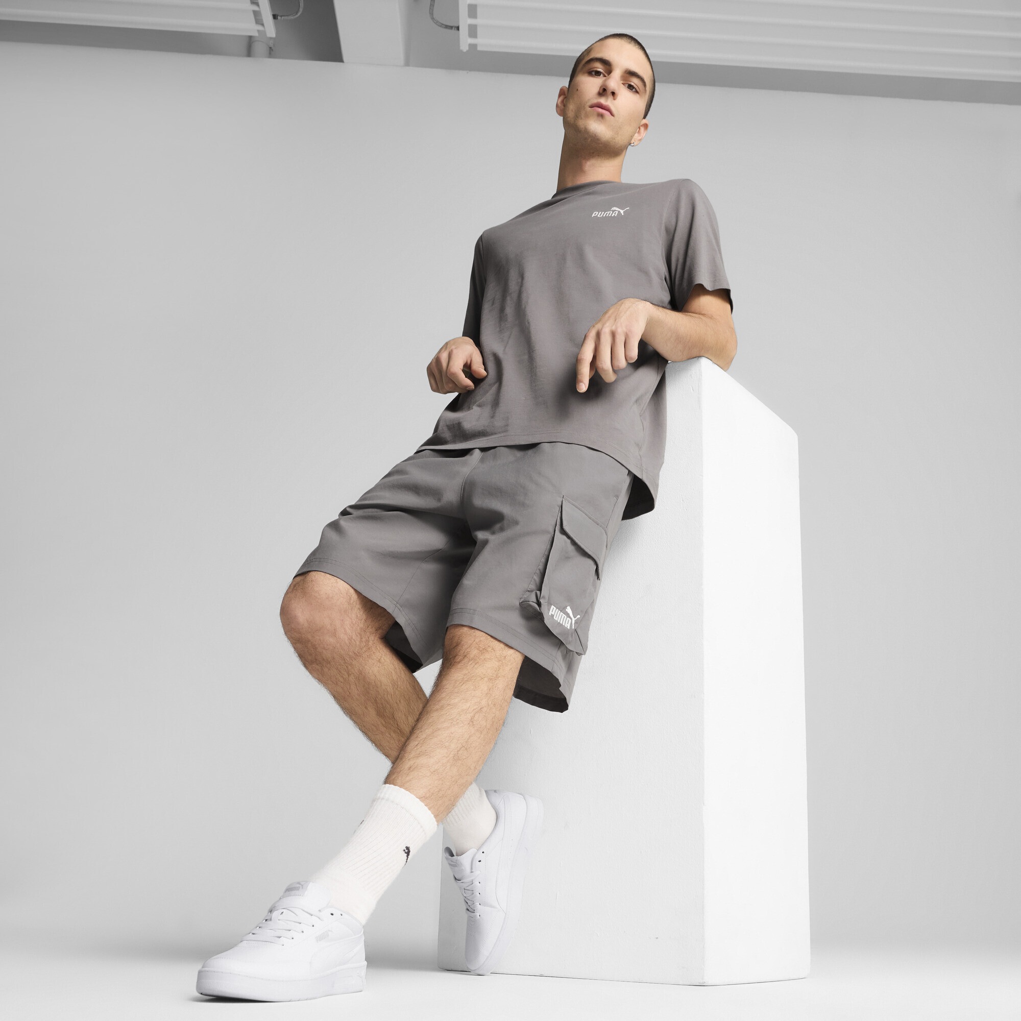 PUMA Shorts »Essentials No.1 Logo 9" Gewebte Cargoshorts Herren«