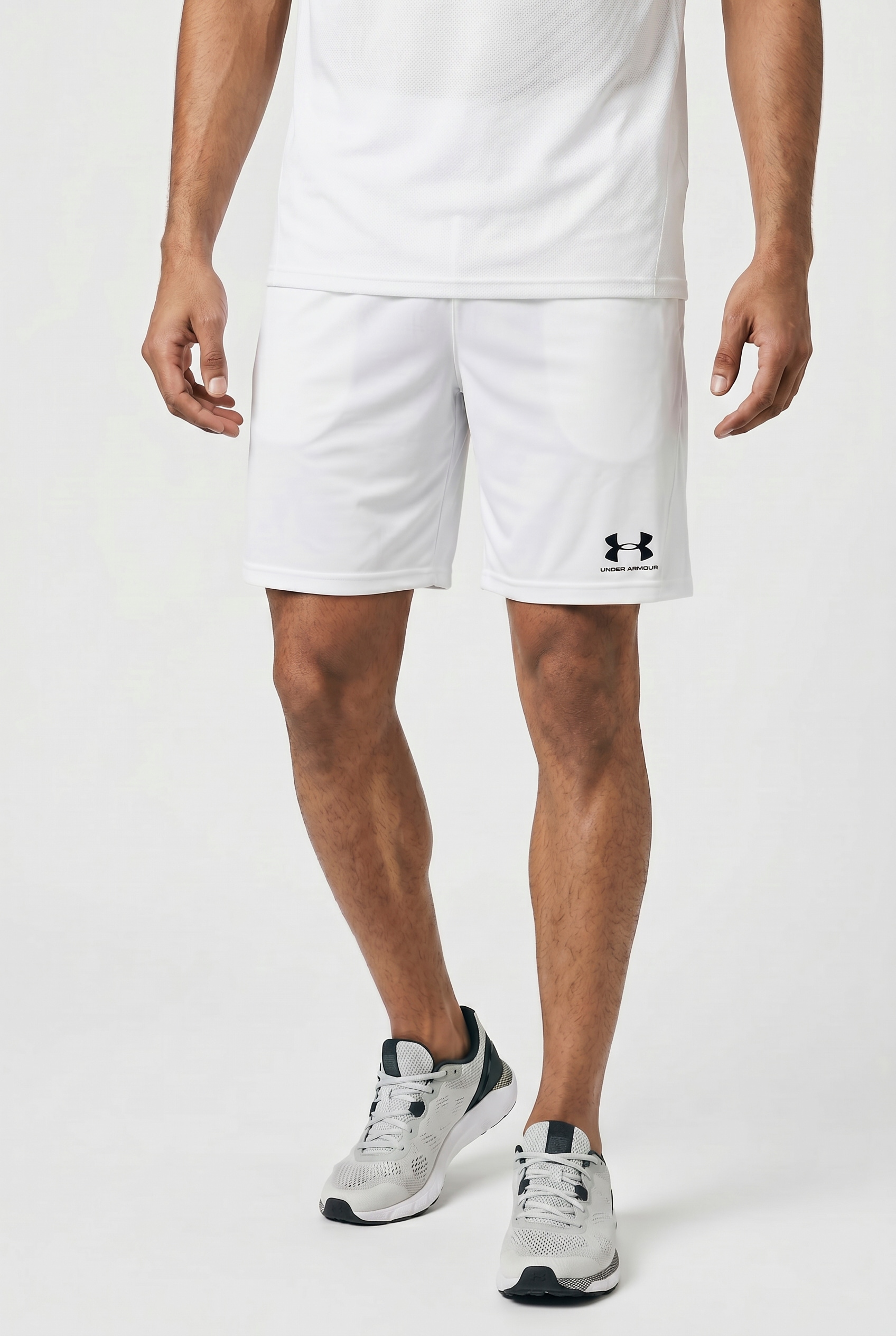 Under Armour Shorts "UA M CHALLENGER CORE SHORT" für Fußball, aus Polyester, auch in großen Größen