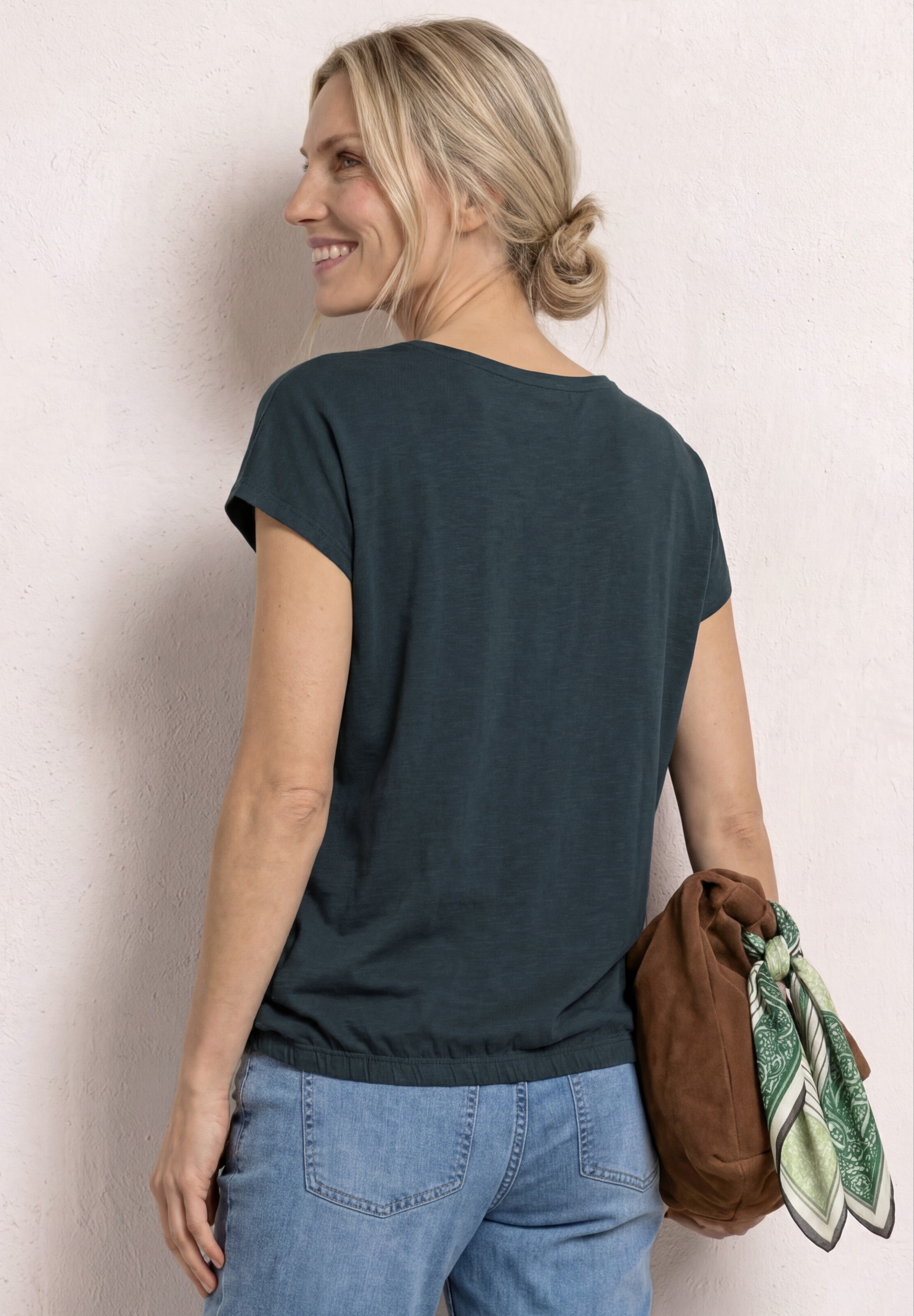 STREET ONE Kurzarmshirt Sommershirt mit Wasserfall-Front und im Silk-Look