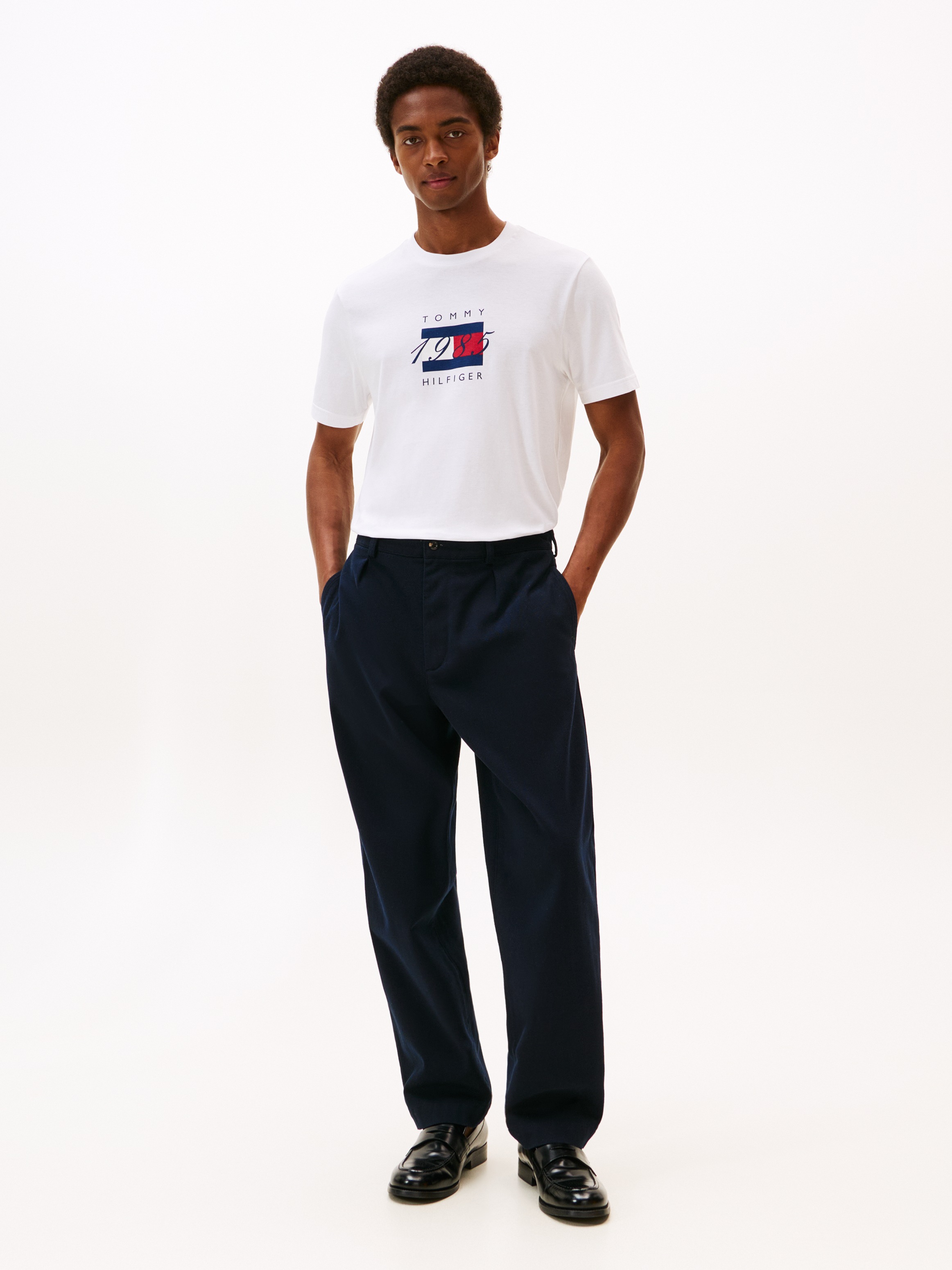 Tommy Hilfiger T-Shirt »LINEAR FLAG GRAPHIC«, Rundhals, regular fit, Jersey