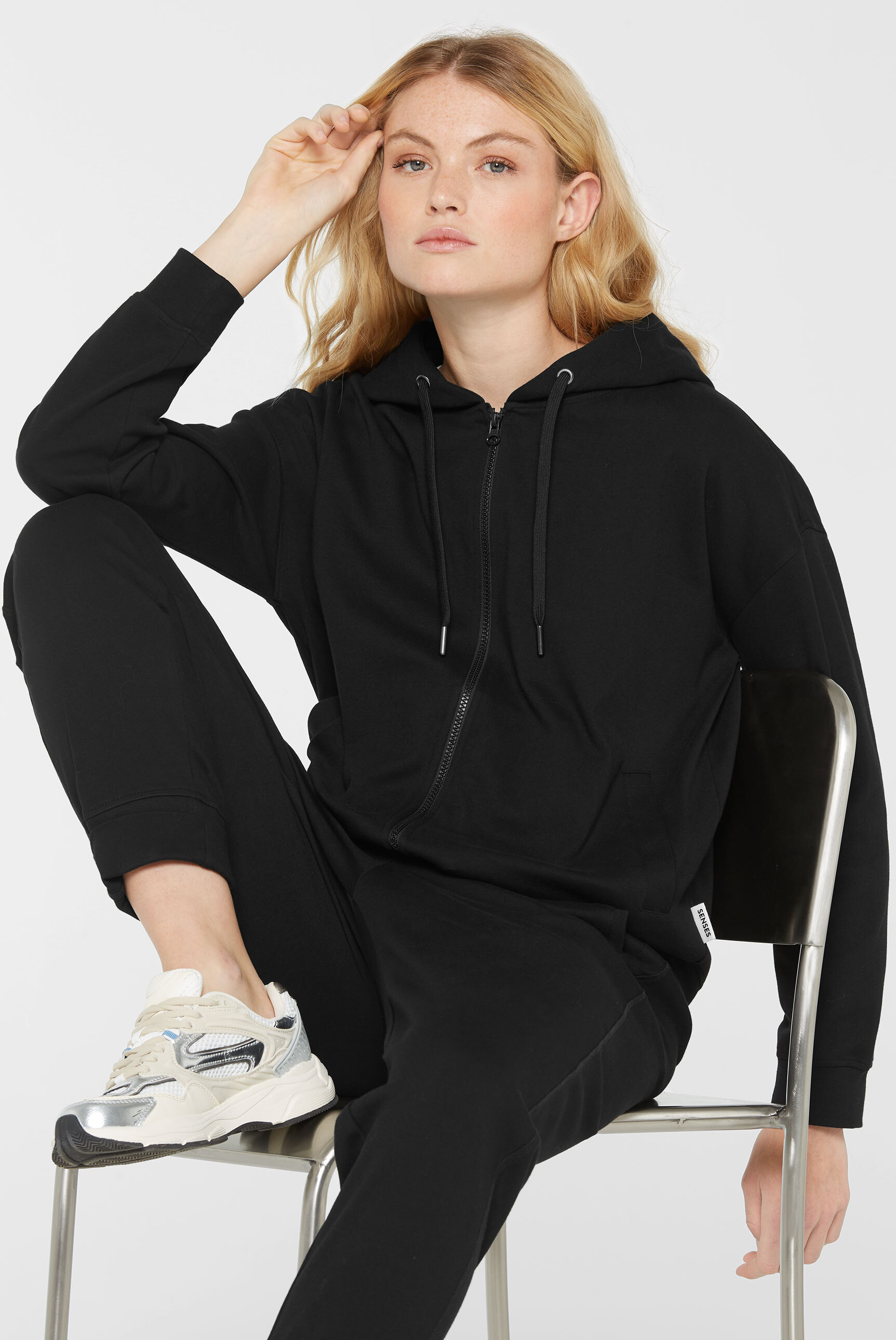 SENSES.THE LABEL mit Baumwolle