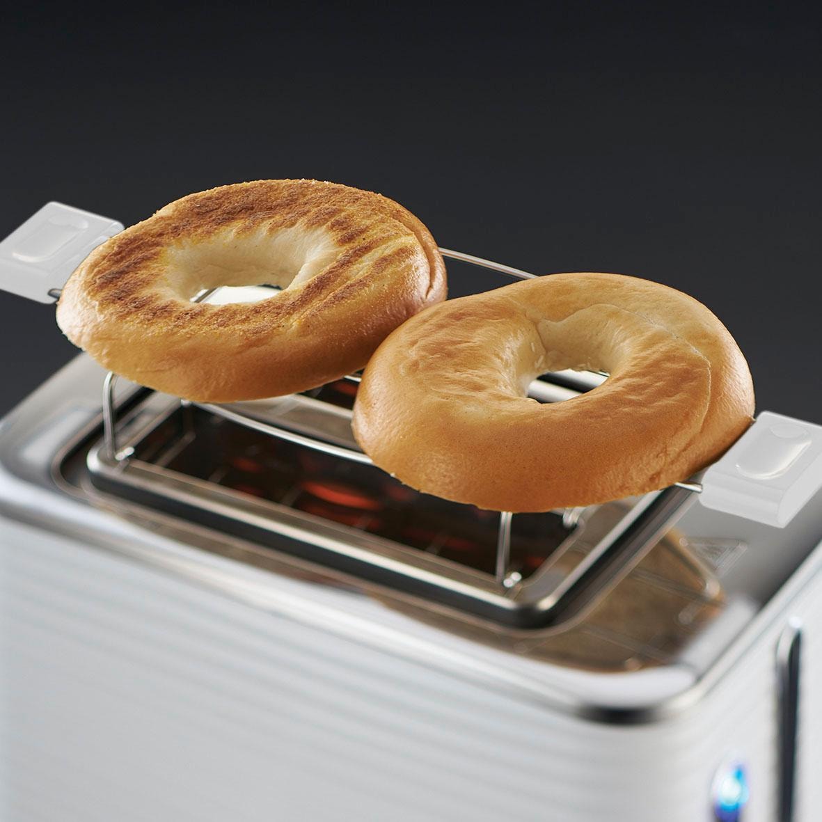 RUSSELL HOBBS Toaster »Inspire 24370-56«, 2 kurze Schlitze, 1050 W, 2 extra  breite Toastschlitze, Brötchenaufsatz & Krümelschublade kaufen | BAUR