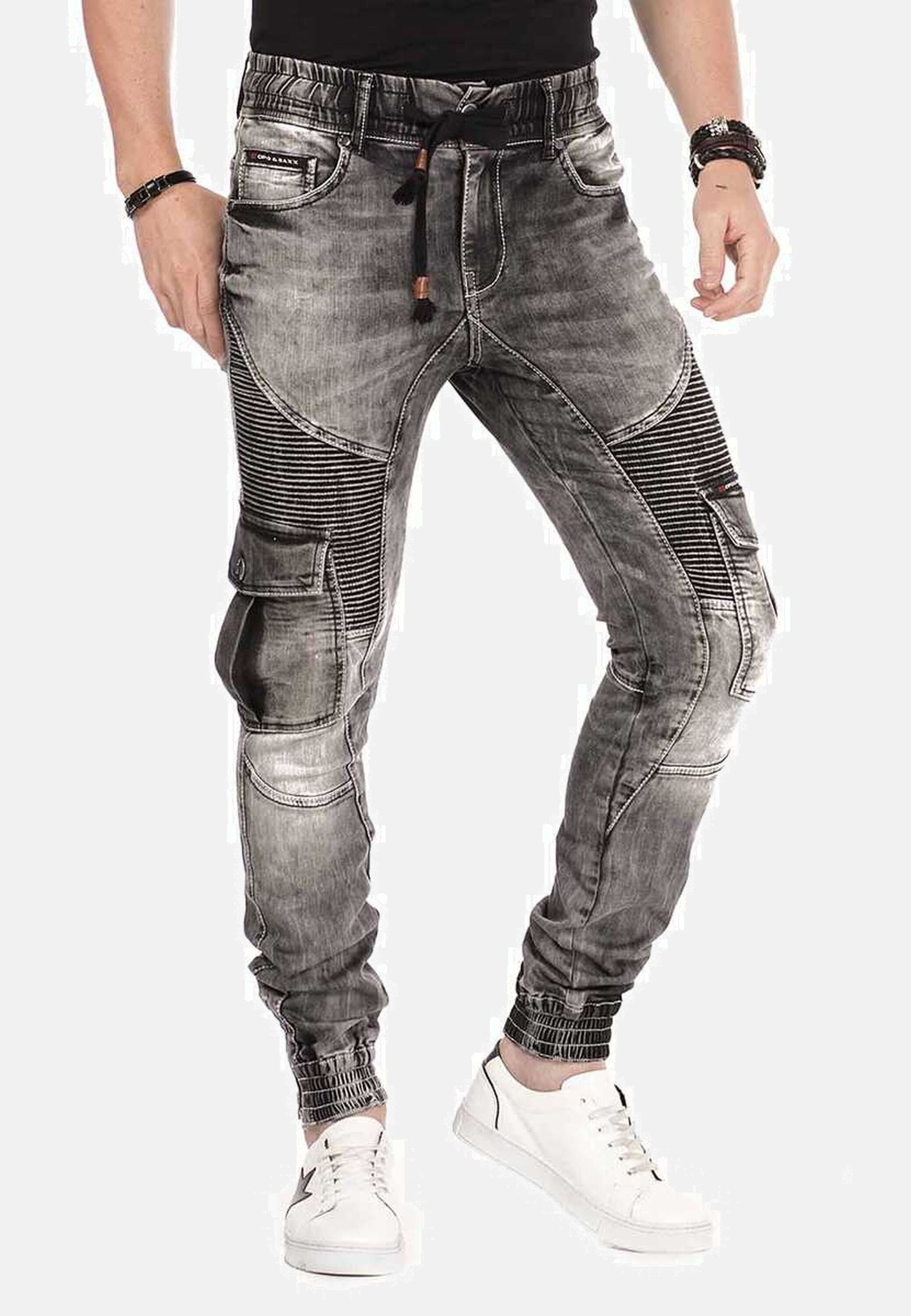 Cipo & Baxx Cargojeans "Jeans", mit elastischen Bündchen am Saum, CD-446