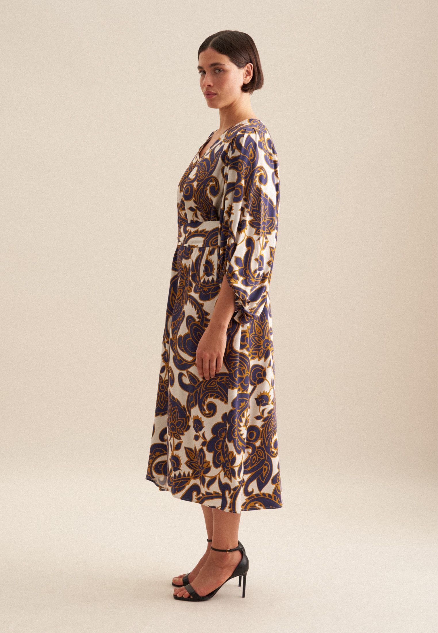 seidensticker Sommerkleid »Schwarze Rose«, 3/4-Arm V-Neck Paisley