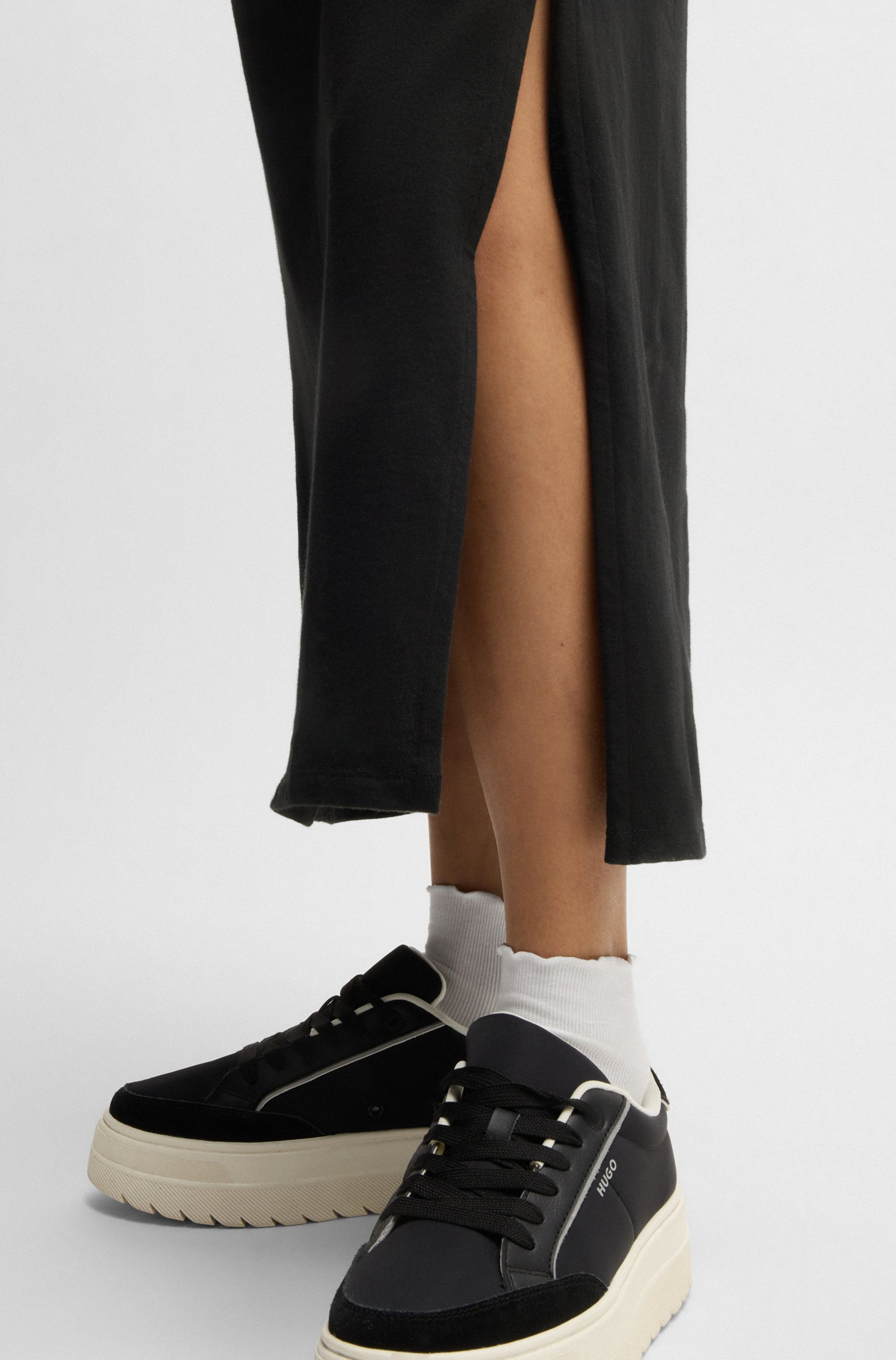 HUGO Blue Jerseykleid »Nalle_B«, mit Logostickerei Jersey Oversized mit Schlitz