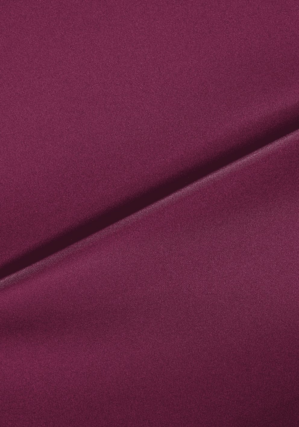 LASCANA Negligé, aus edlem Satin-Stretch mit verführerischer Spitze