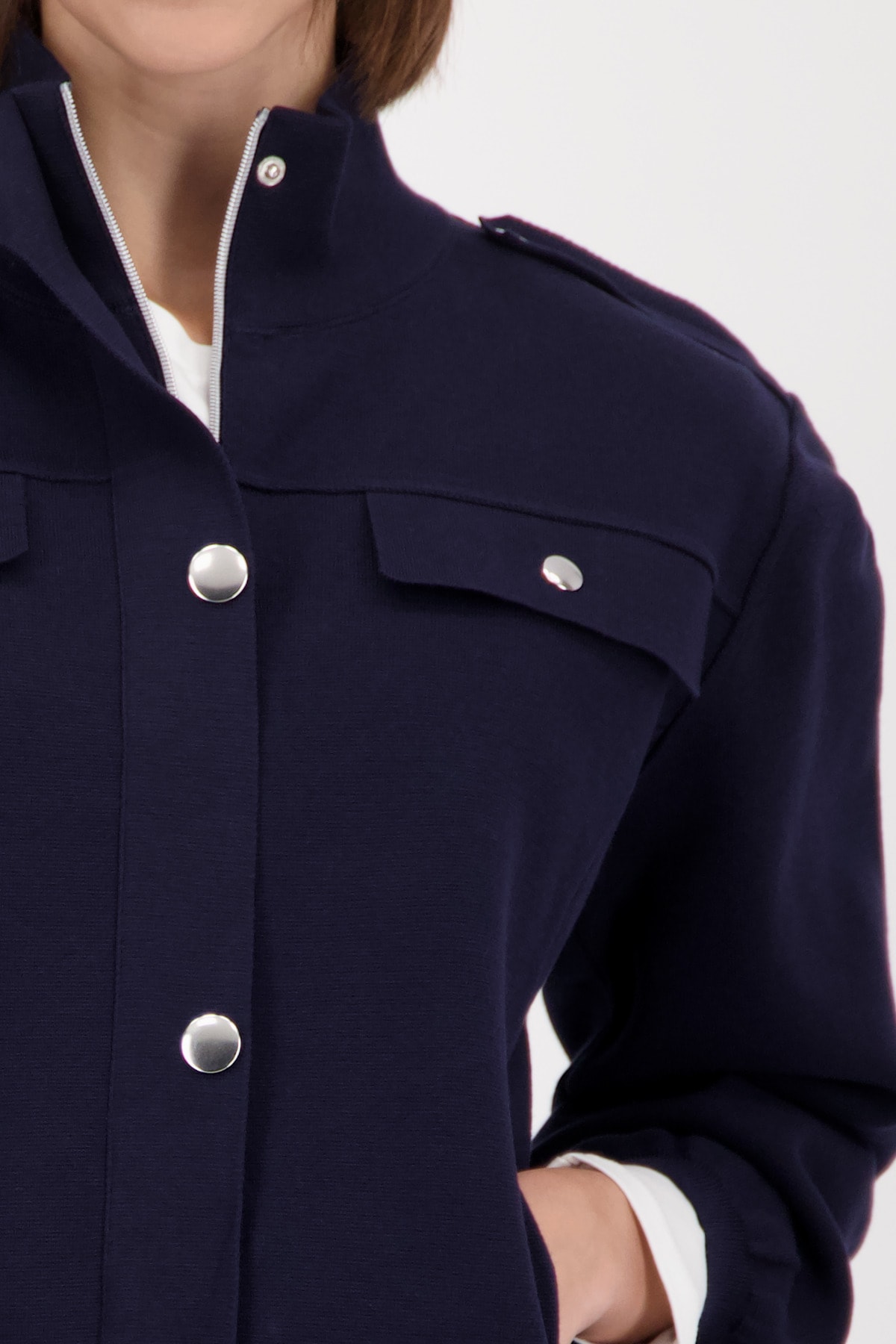 Monari Strickjacke Cargo-Stil, Regular Fit, Stehkragen, 2-Wege-Reißverschluss