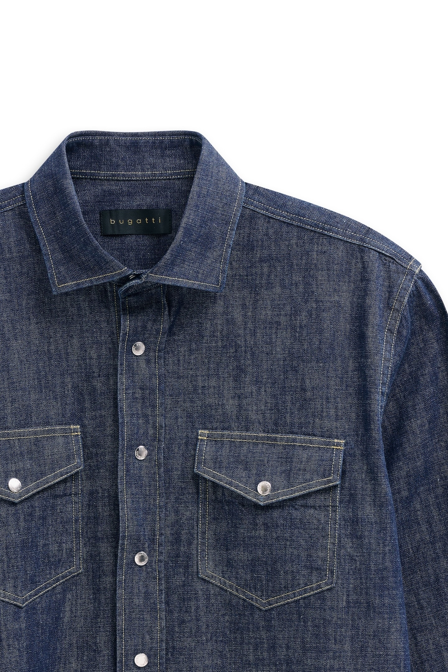 bugatti Jeanshemd »Druckknöpfe«, im Modern Fit mit Kent-Kragen und aus Baumwolle