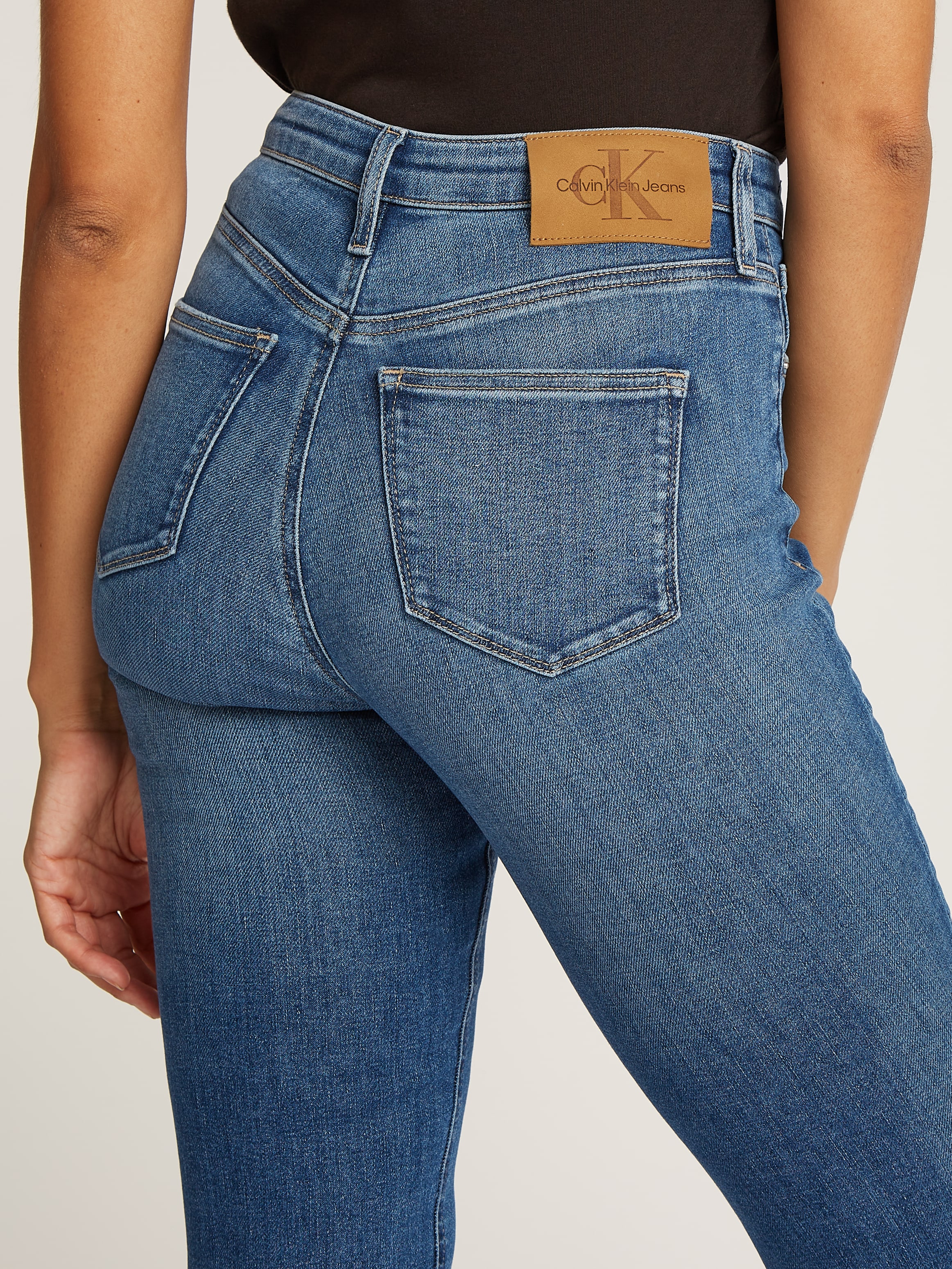 Calvin Klein Jeans Skinny-fit-Jeans »HIGH RISE SKINNY«, mit Coinpocket, leichte Stoned wash Optik