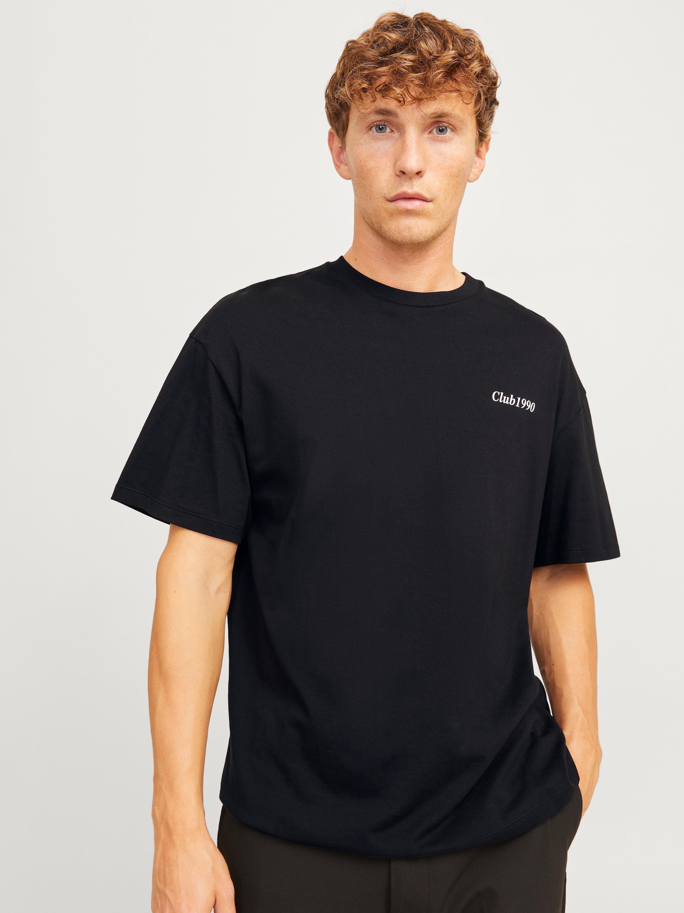 Jack & Jones Rundhalsshirt »JJEBRADLEY GRAPHIC TEE SS O-NECK NOOS«, mit Front und Back Print