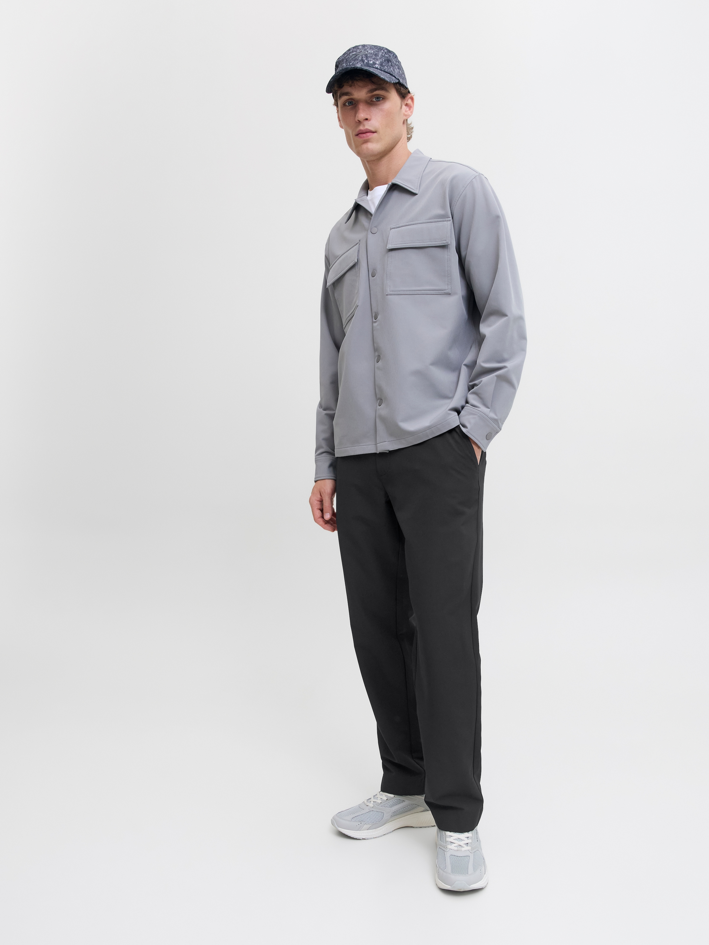 Jack & Jones Jogginghose »JPSTKANE COMMUTE TRAVEL JOGGER BF SN«
