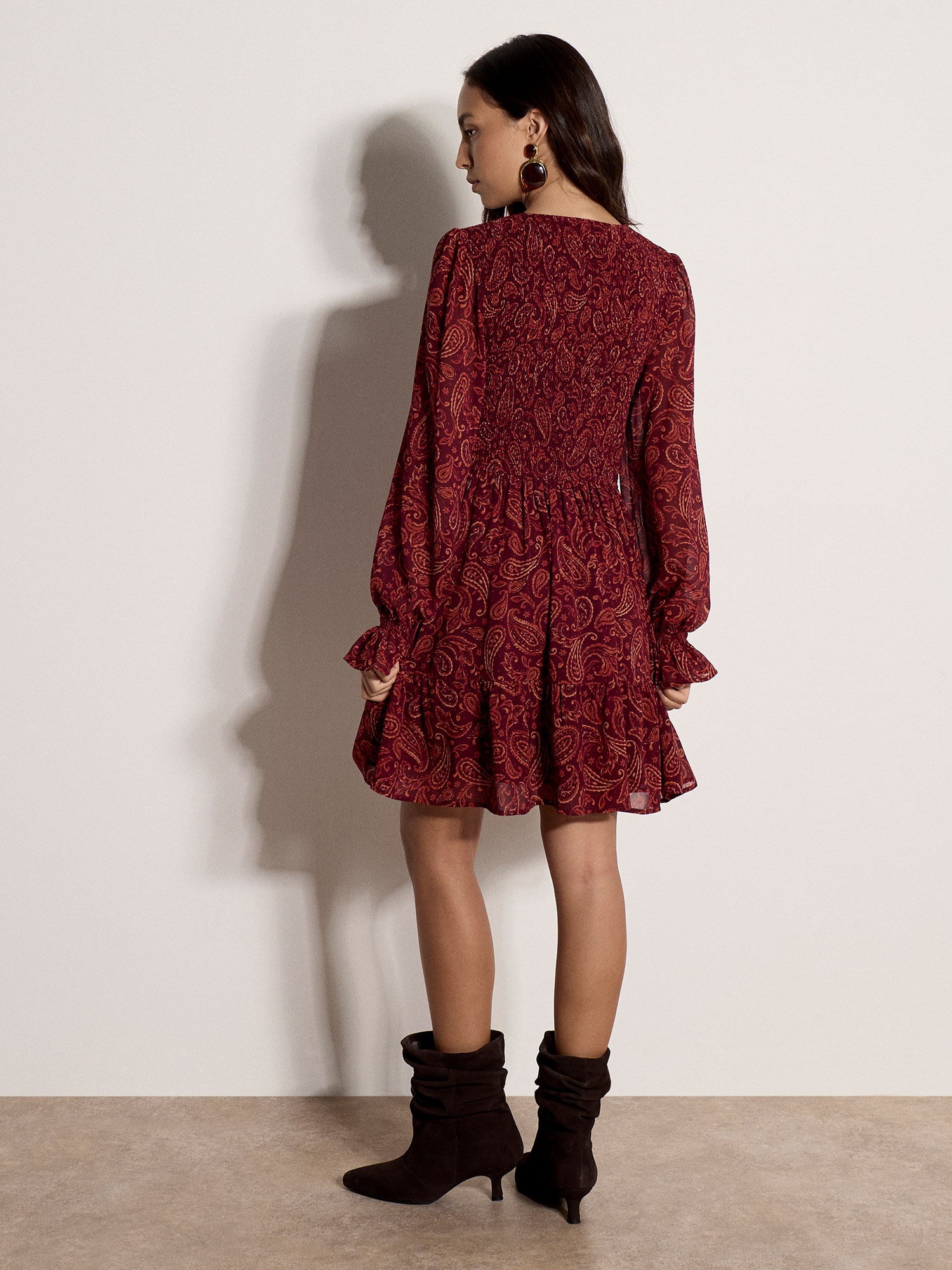 Apricot Minikleid »Chiffonkleid mit Paisleymuster« mit elastischem Bund