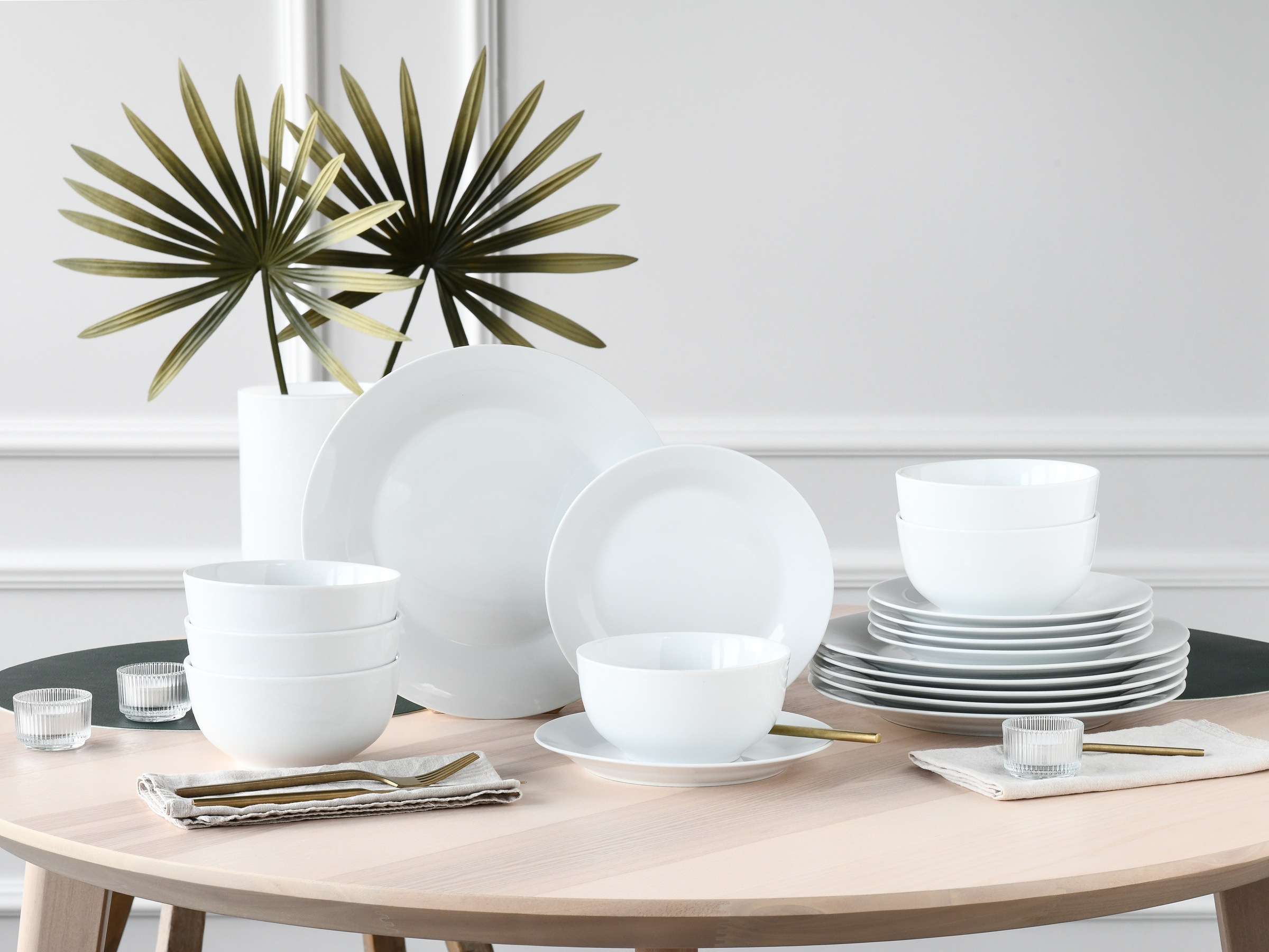 CreaTable Teller-Set »BASE Weiß, Tellerset 18-tlg.« Klassisch, Zeitlos, Der Alleskönner