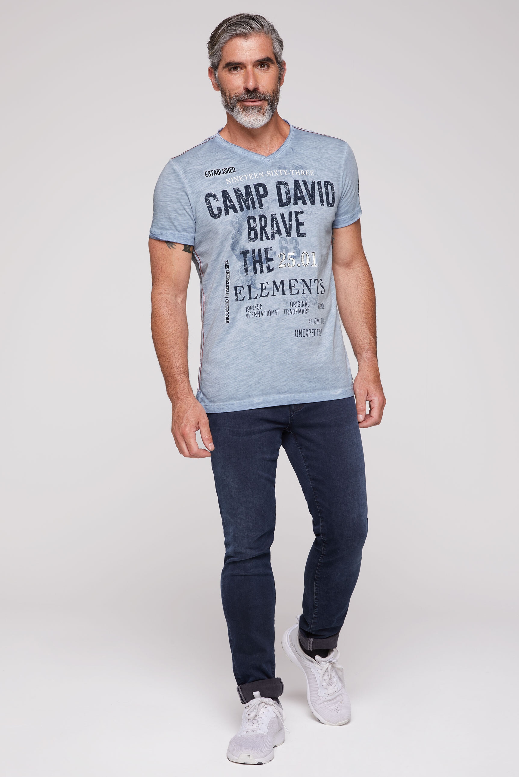 CAMP DAVID V-Shirt, aus Bio-Baumwolle