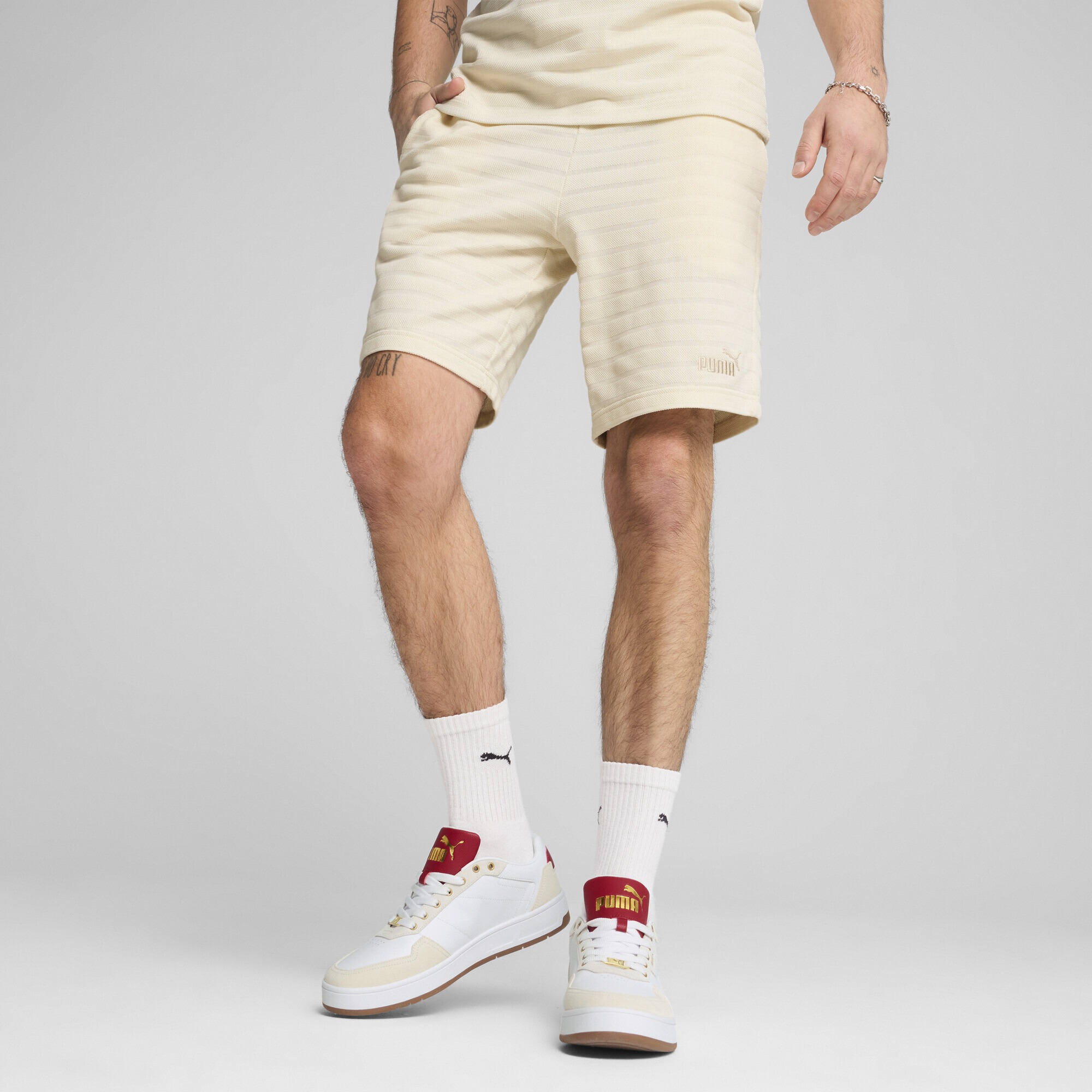 PUMA Sporthose »Essentials Elevated 9" Strukturierte Shorts Herren«