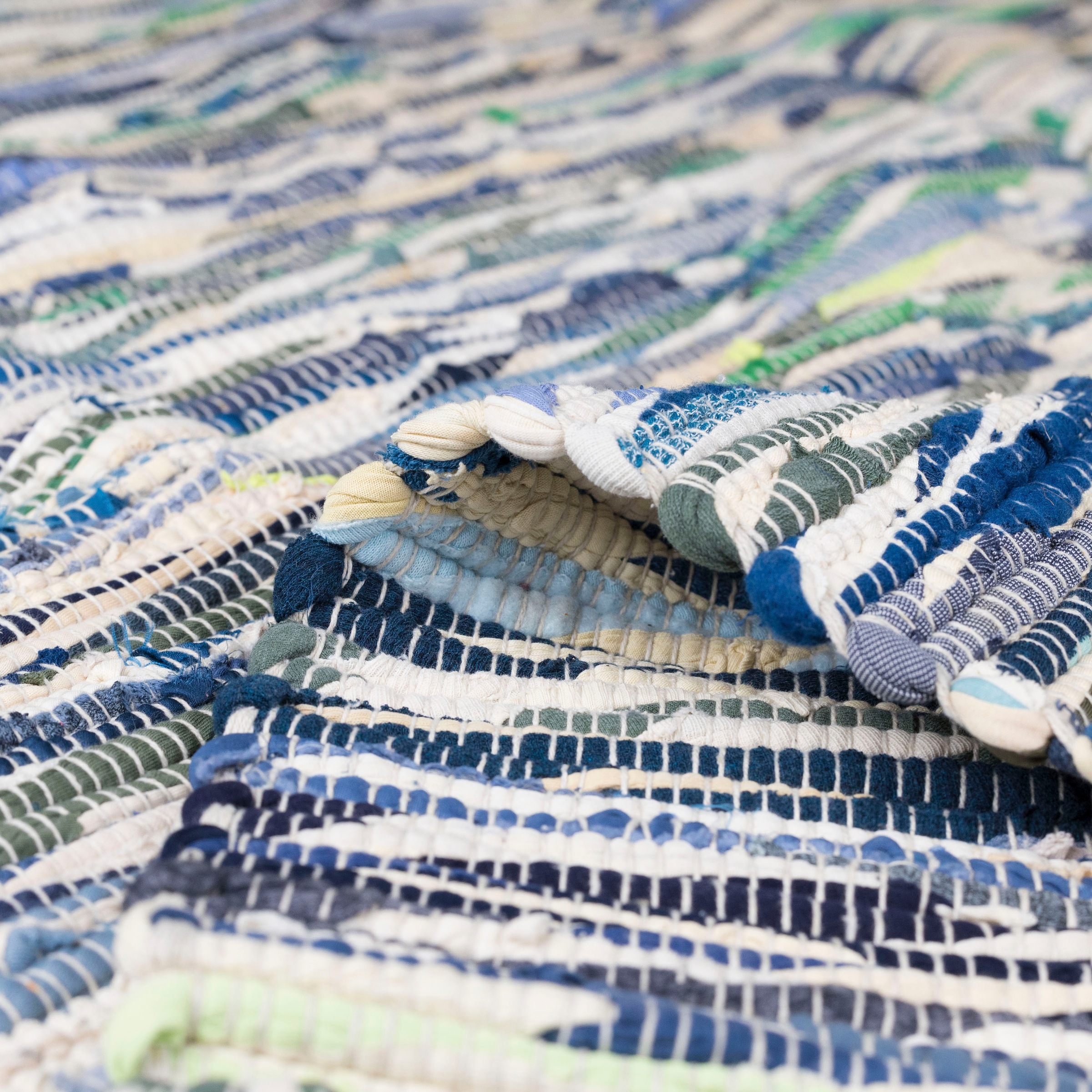 Teppich "Ameer", blau (grau, blau mix), B:80cm H:10mm L:150cm, Baumwolle, Polyester, MYFLAIR MÖBEL & ACCESSOIRES, Teppiche, Teppich, Handweb Teppich, 90% Baumwolle, handgewebt, Scandi 2