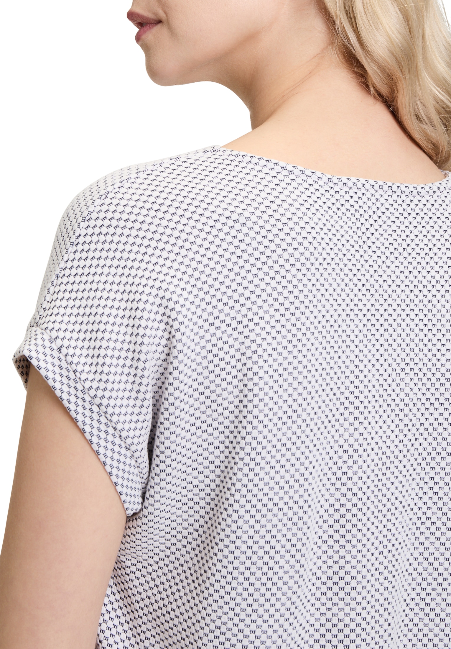 Betty&Co Kurzarmshirt »Betty & Co Strukturshirt mit Gummizug«, (1 tlg.), Material