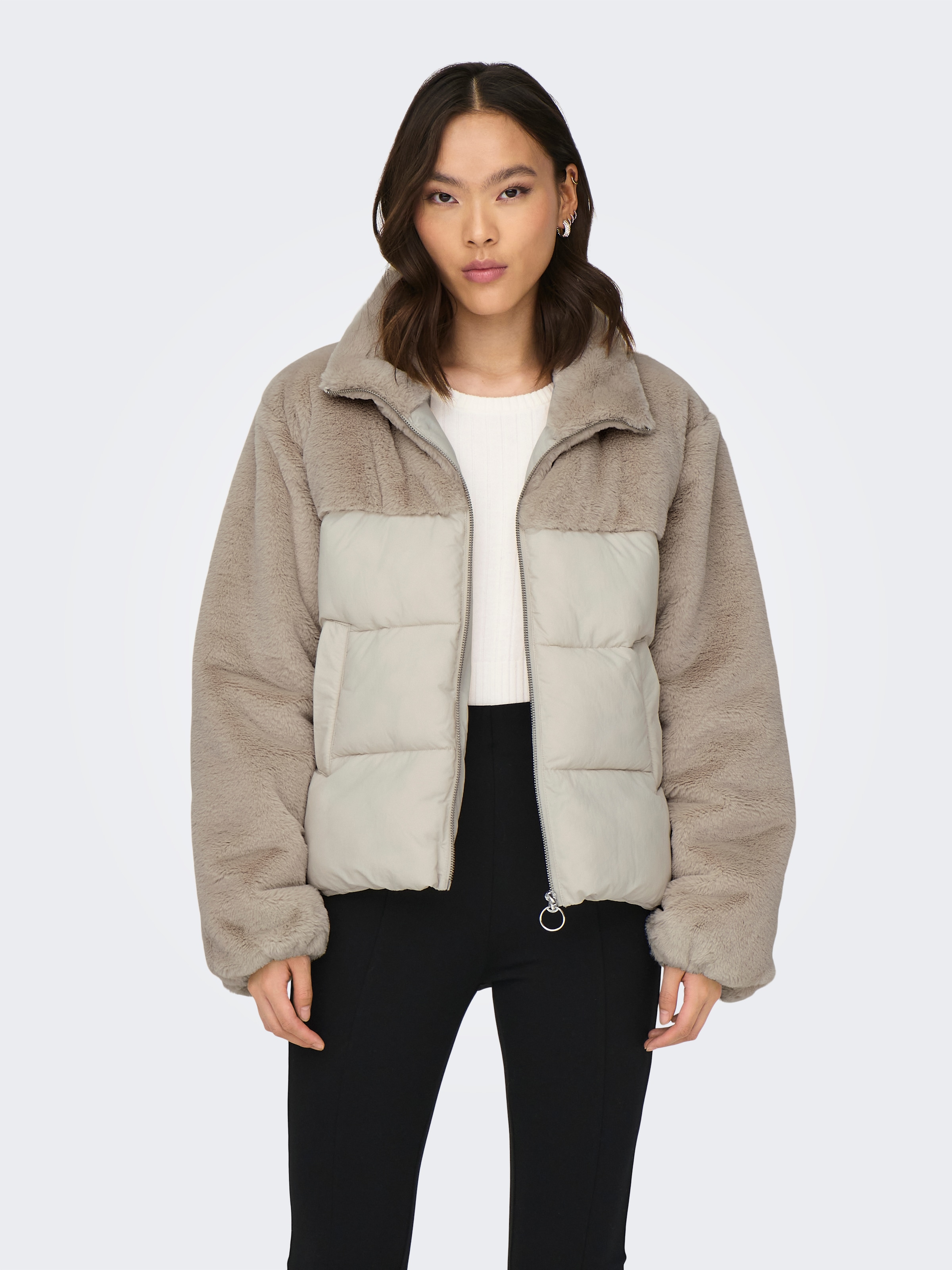 ONLY Steppjacke "ONLWANJA – Jacke mit Plüschdetails und hohem Kragen", regu günstig online kaufen