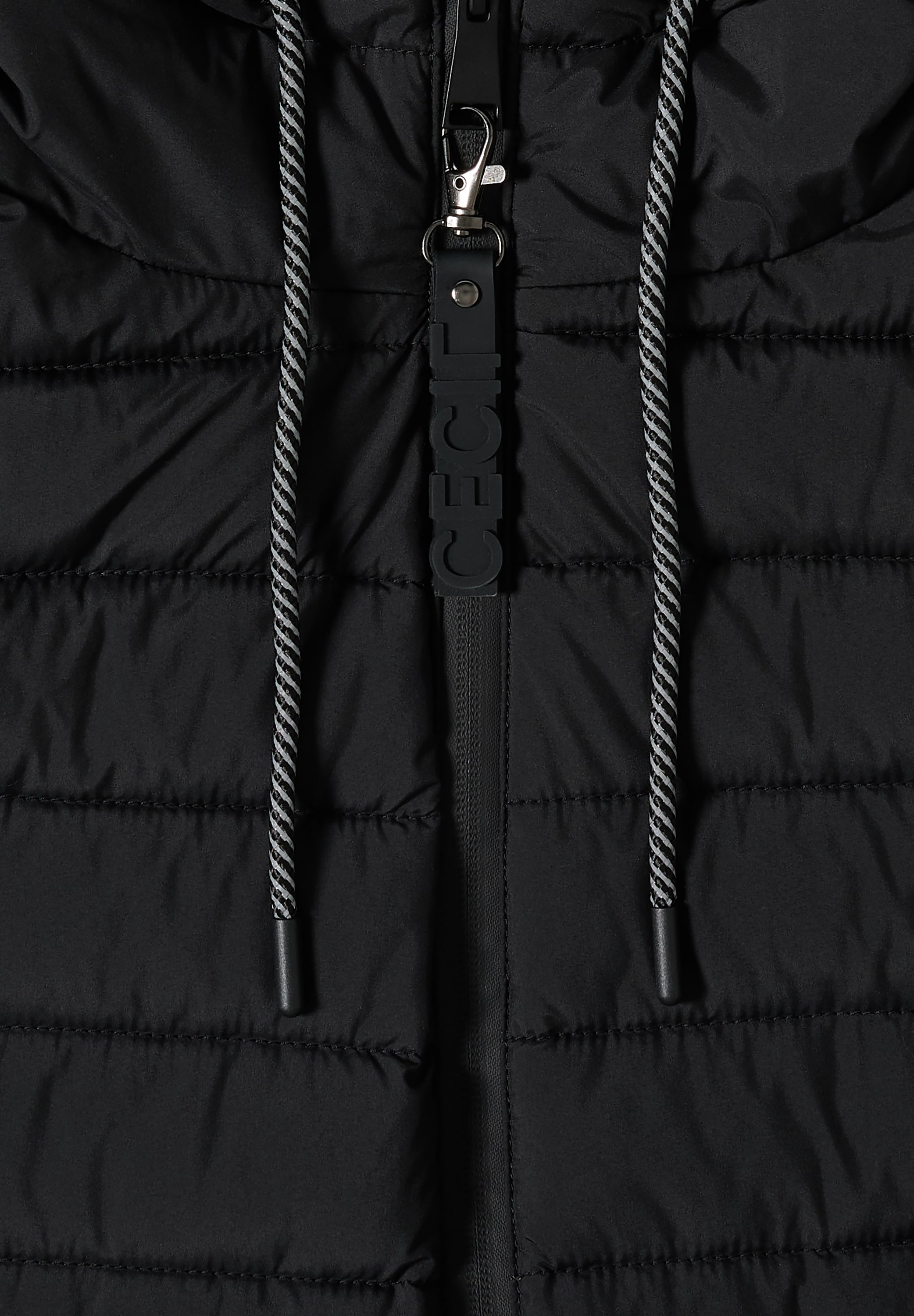 Cecil Steppjacke, mit Kapuze, aus softem Materialmix