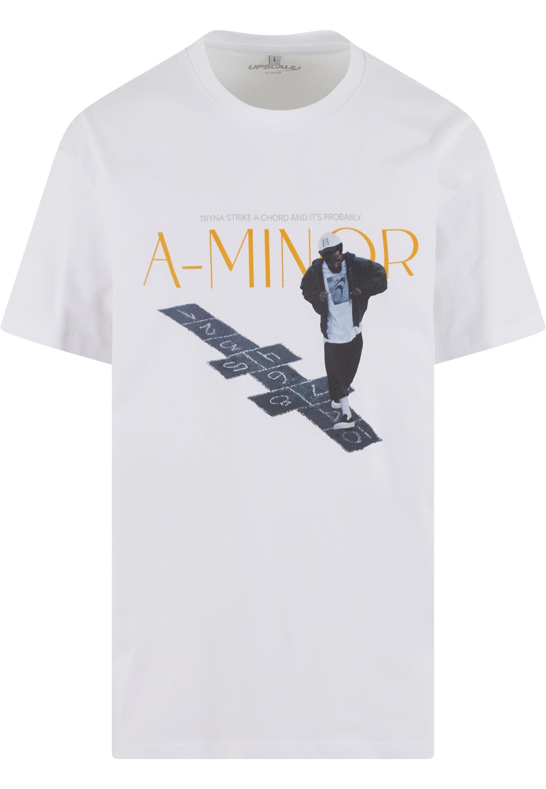 Upscale by Mister Tee T-Shirt "Upscale by Mister Tee A-Minor Oversize Tee" günstig online kaufen