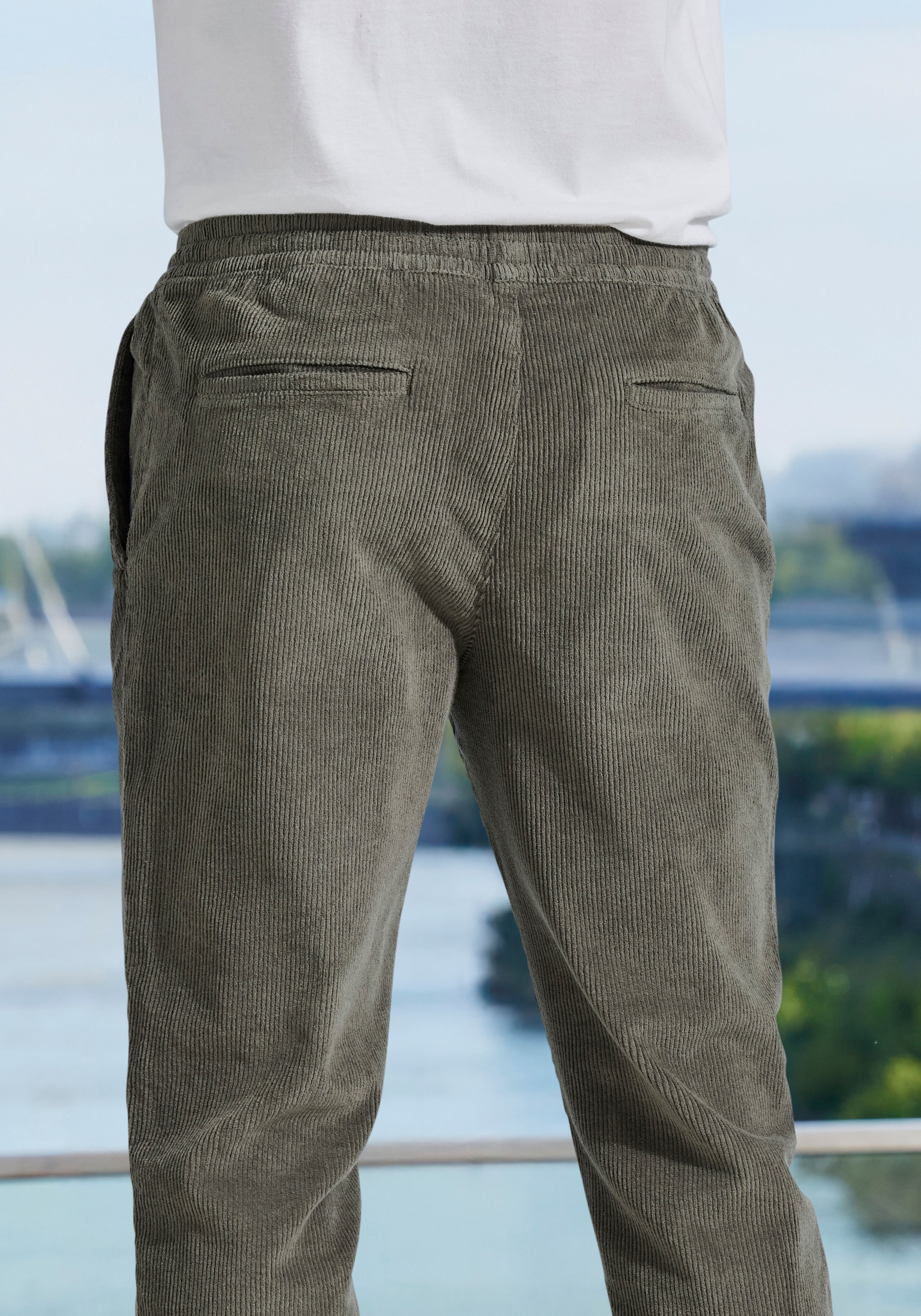 John Devin Jogger Pants »Jogg Pants«, elastischer Cord aus Baumwoll-Stretch-Qualität