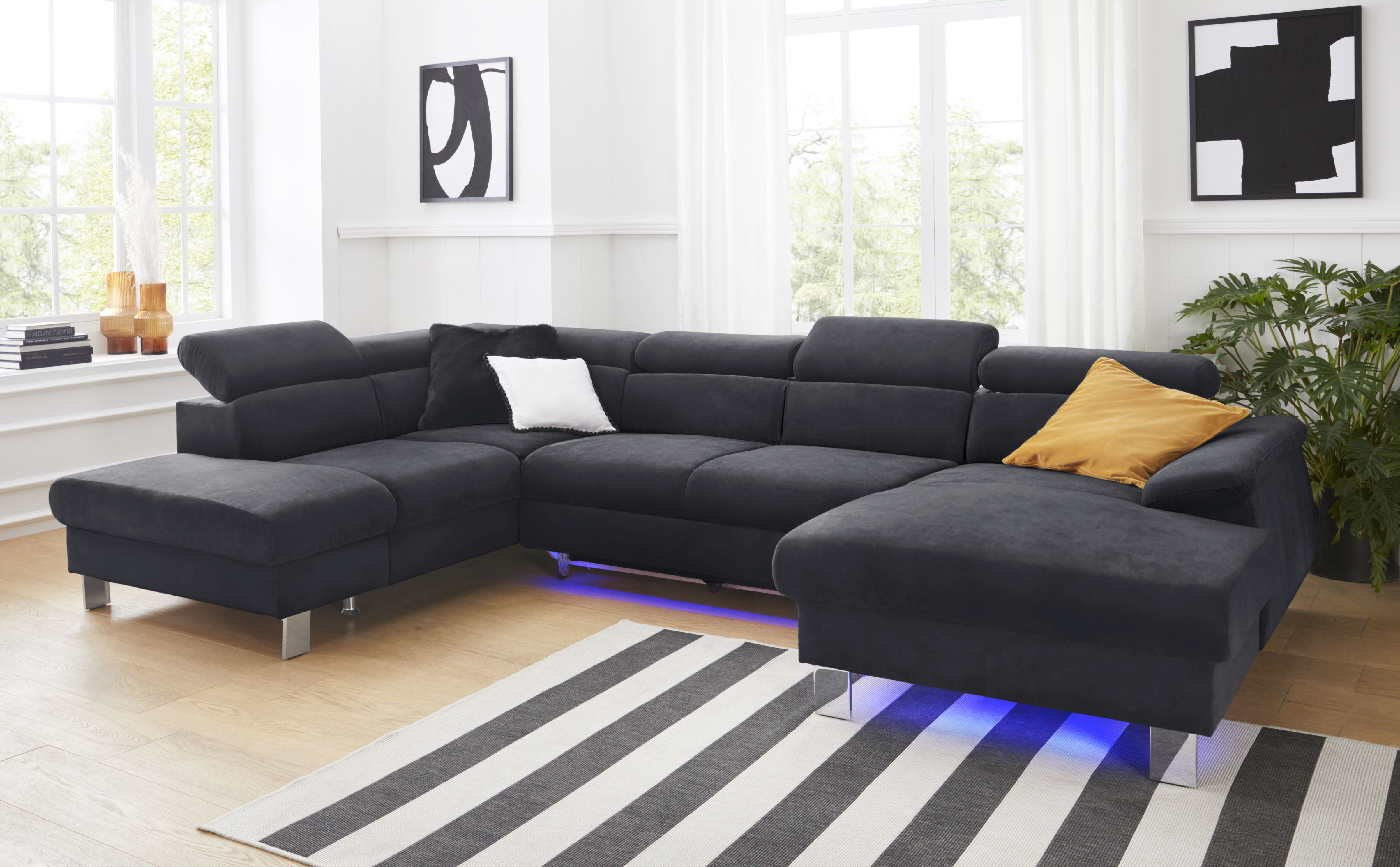 COTTA Wohnlandschaft "Komaris U-Form, B: 320 cm" mit Kopfteilverstellung, optional Schlaffunktion, Bettkasten & Licht