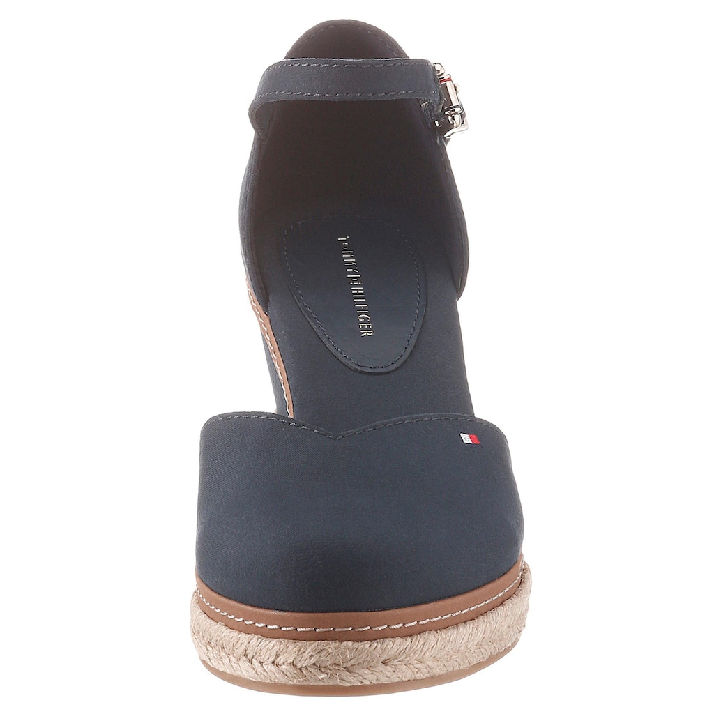 Tommy Hilfiger Spangenpumps »BASIC CLOSED TOE MID WEDGE«