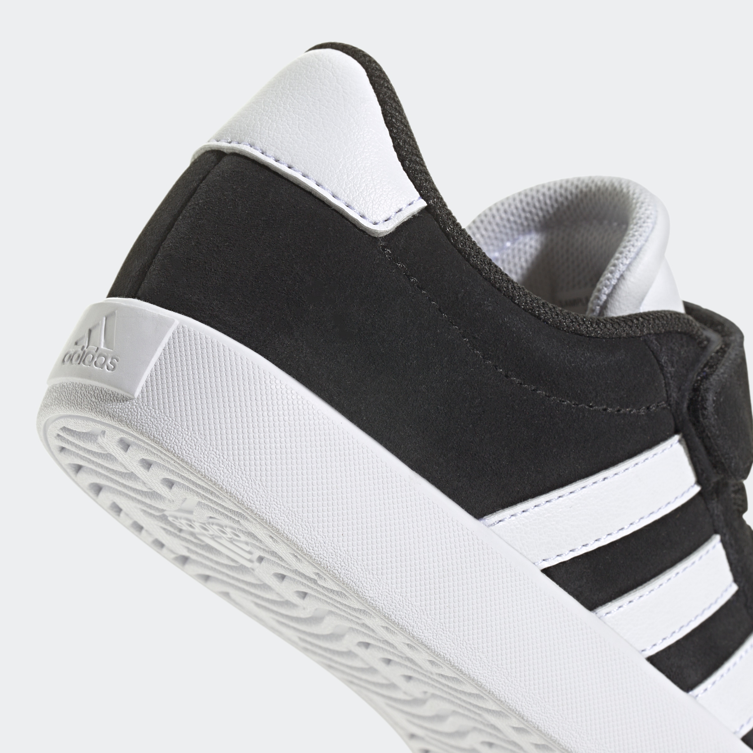 adidas Sportswear Sneaker »VL COURT 3.0«, inspiriert vom Desing des adidas samba