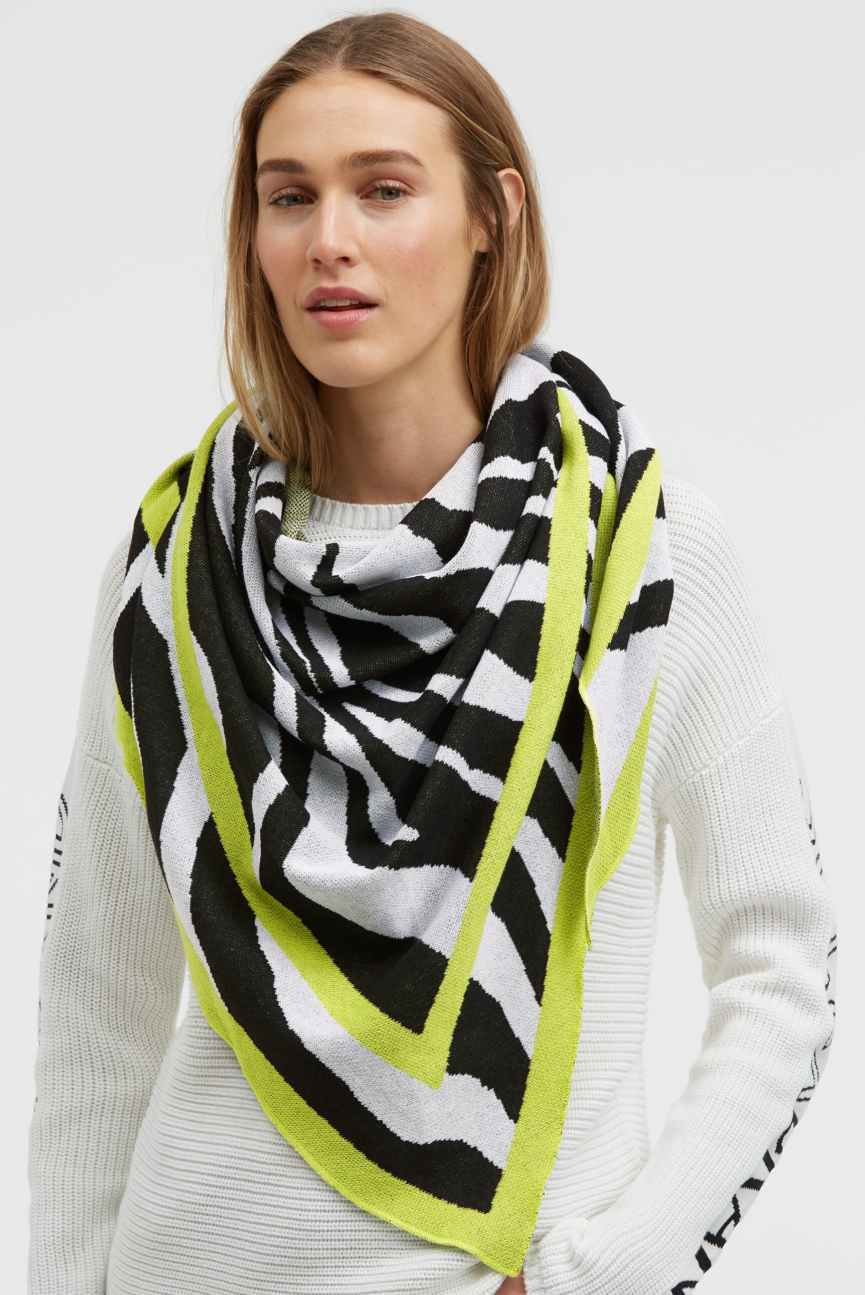 SOCCX Dreieckstuch günstig online kaufen