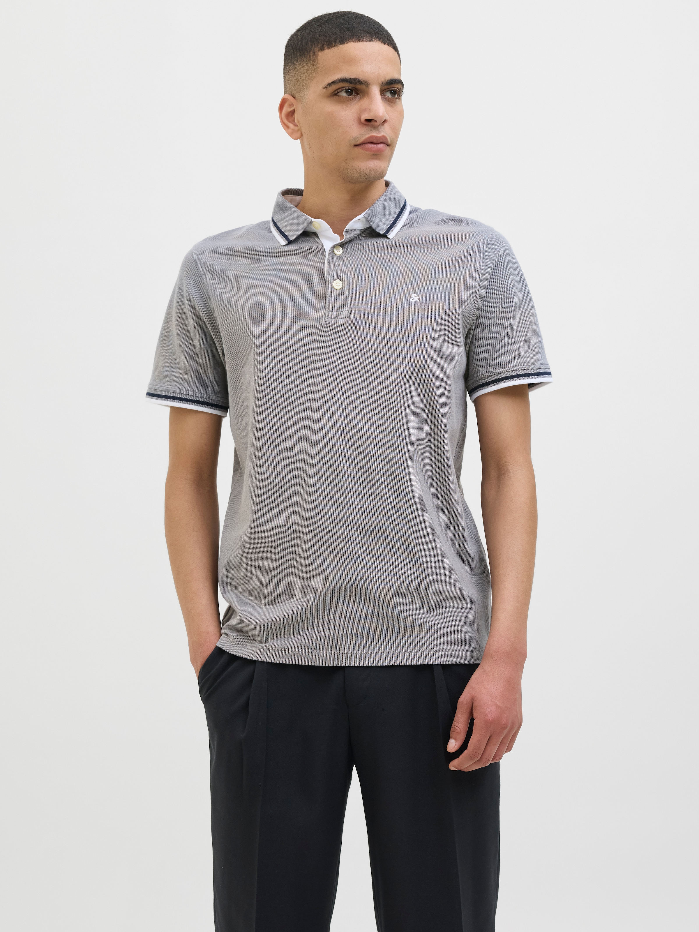 Jack & Jones Poloshirt "JJEPAULOS POLO SS NOOS" mit Logo Stickerei günstig online kaufen