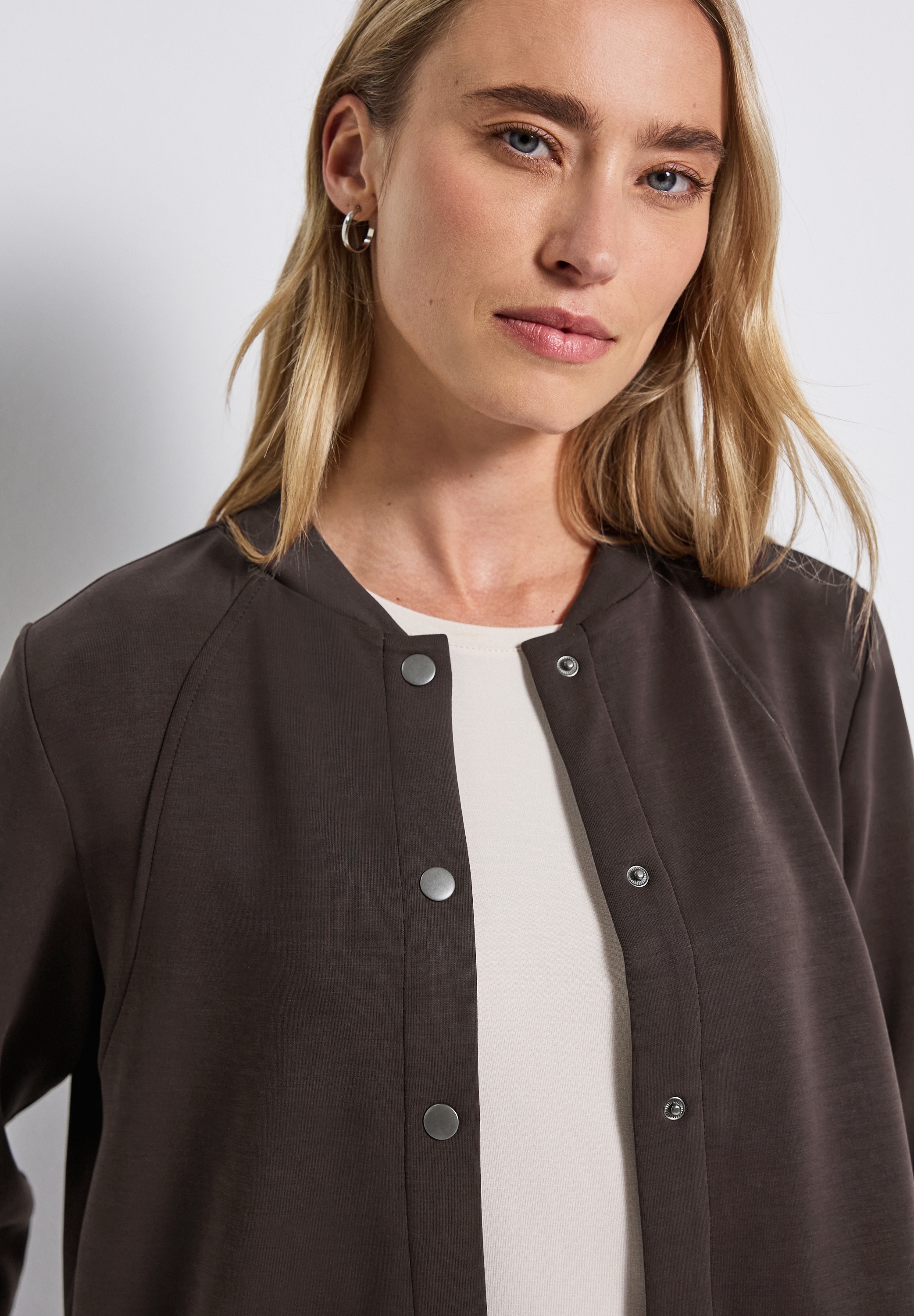 STREET ONE Blouson, ohne Kapuze, im Silk Look