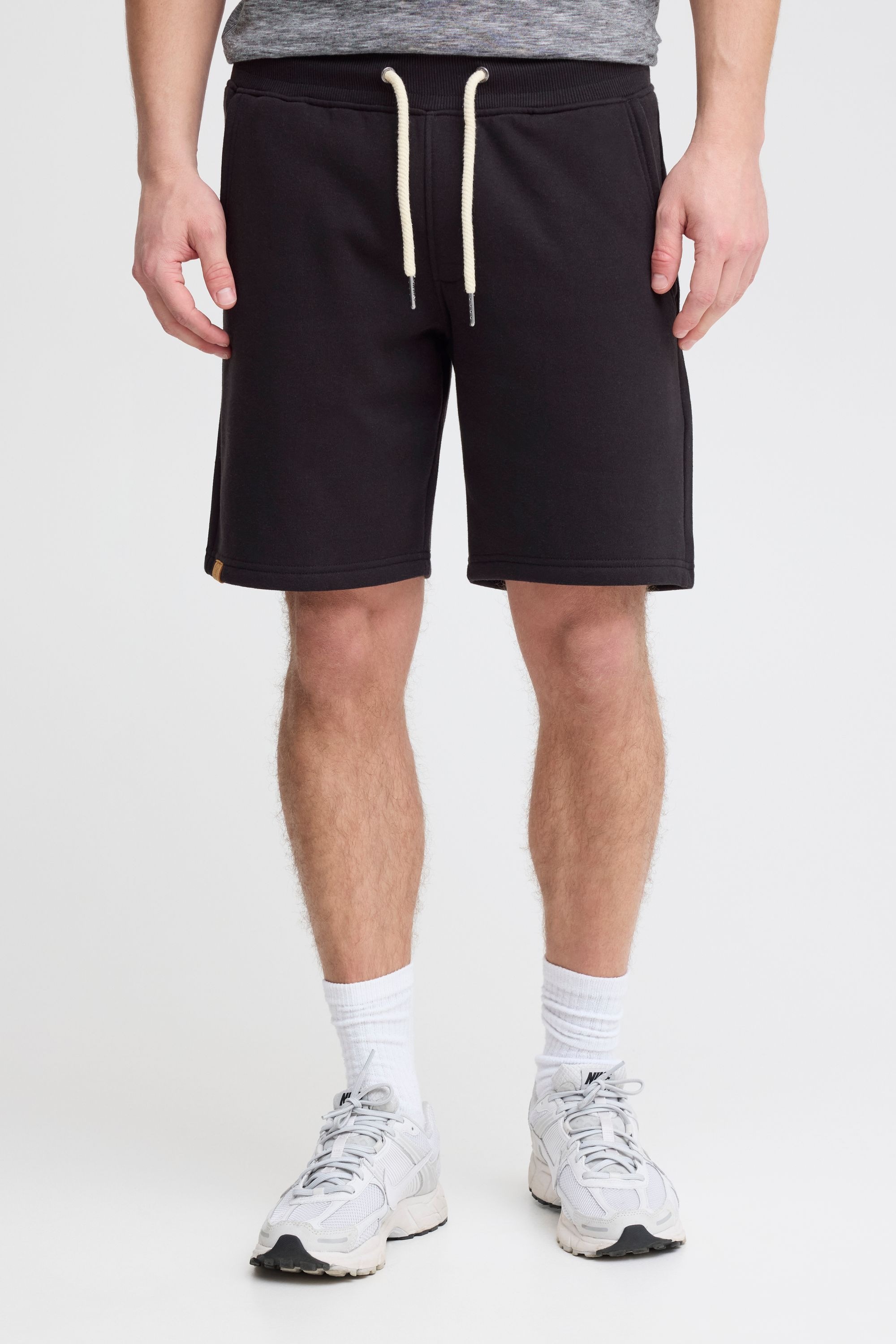 !Solid Sweatshorts »Sweatshorts SDARONA«