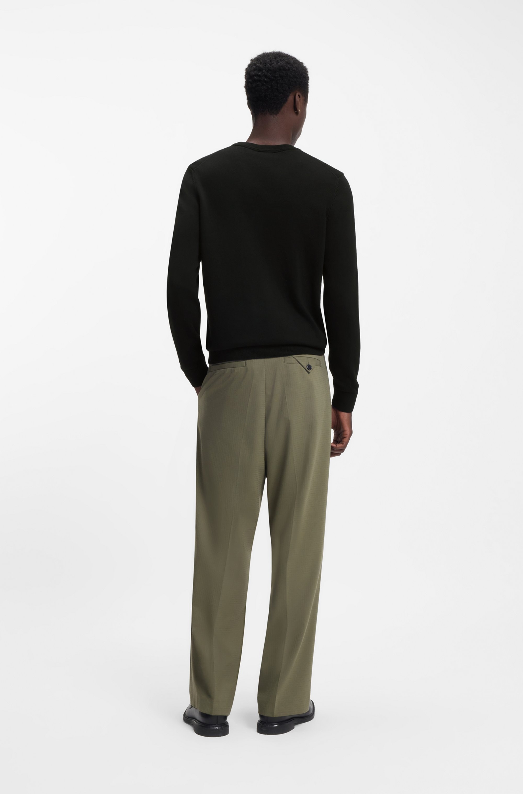 HUGO Rundhalspullover »San Cassius-C2« Rundhalsausschnitt, Slim Fit, Feinstrick