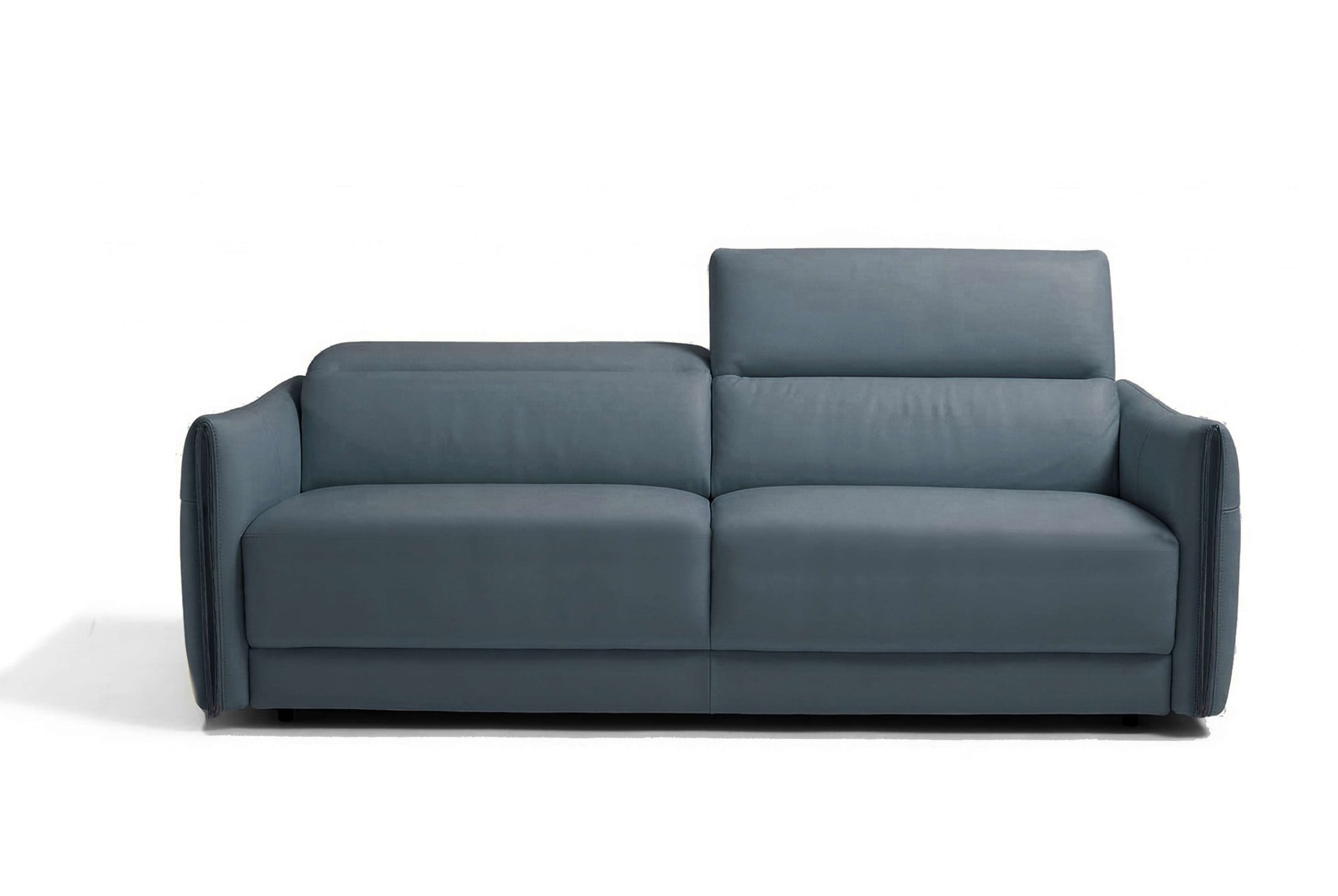 Egoitaliano Schlafsofa "FOX, 216 cm, Made in Italy-Designsofa mit Dauerschlaffunktion" Schlafsofa aus Echtleder Bull mit verstellbaren Kopfstützen