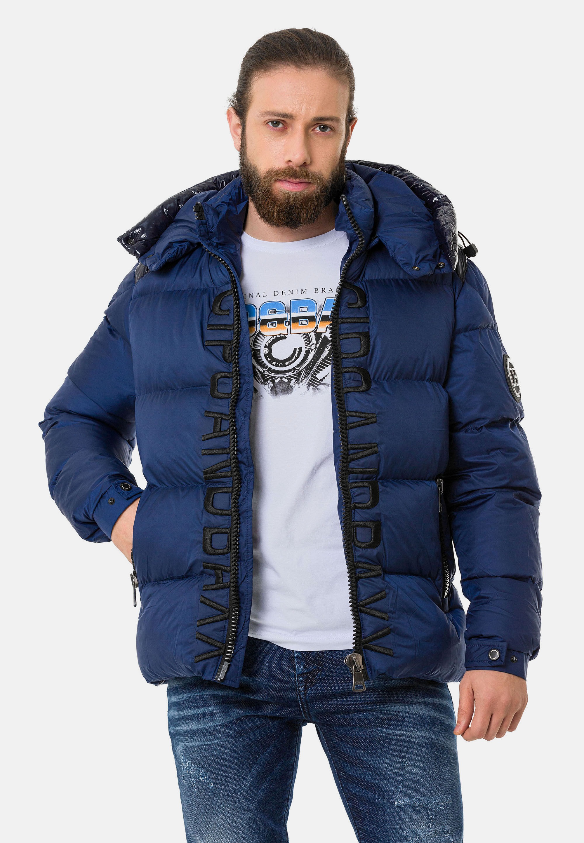 Cipo & Baxx Winterjacke »Winterjacke«, mit Kapuze, mit modischen Schriftzug