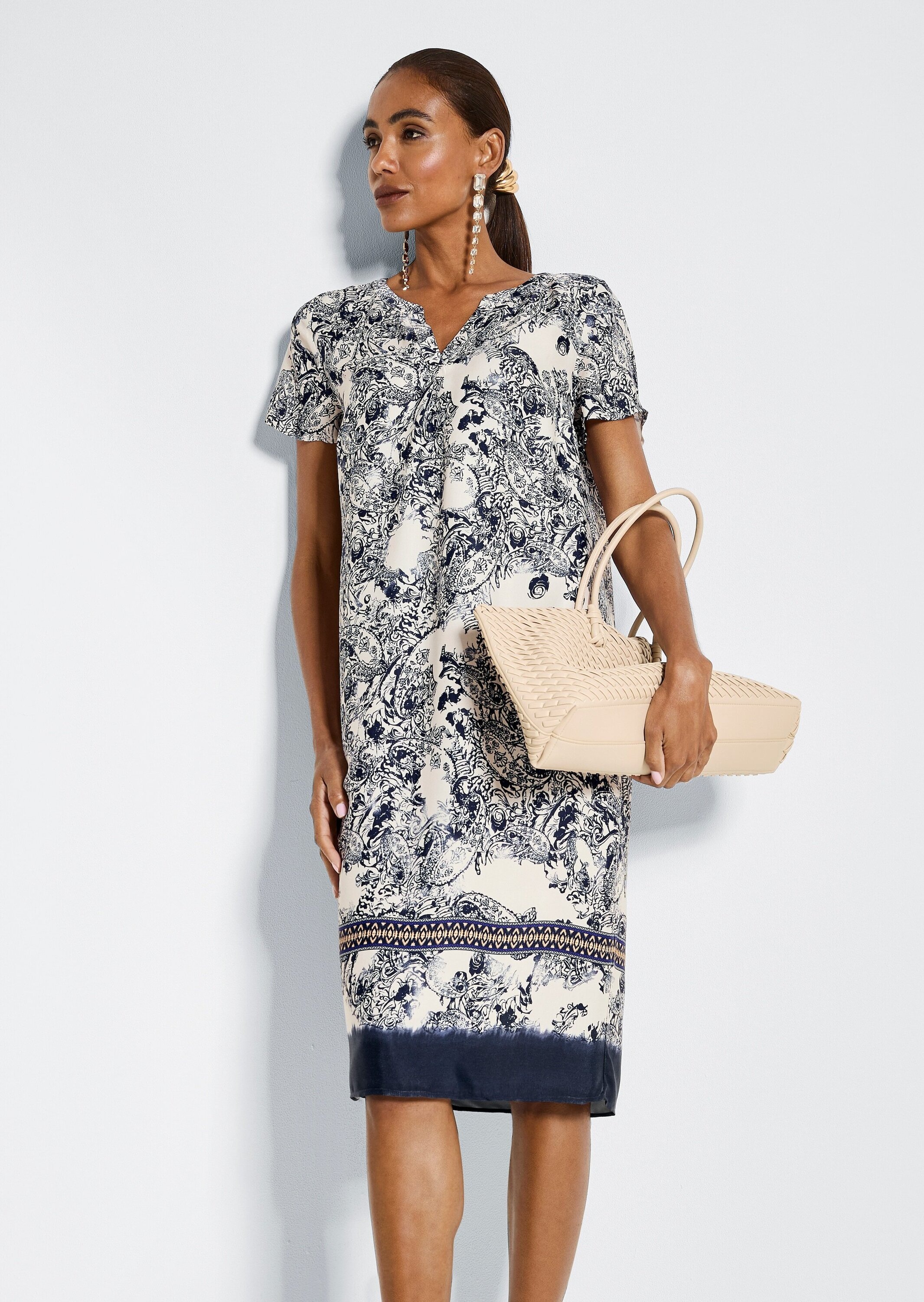 MADELEINE Sommerkleid »Midikleid Viskosekleid mit Paisley-Print«